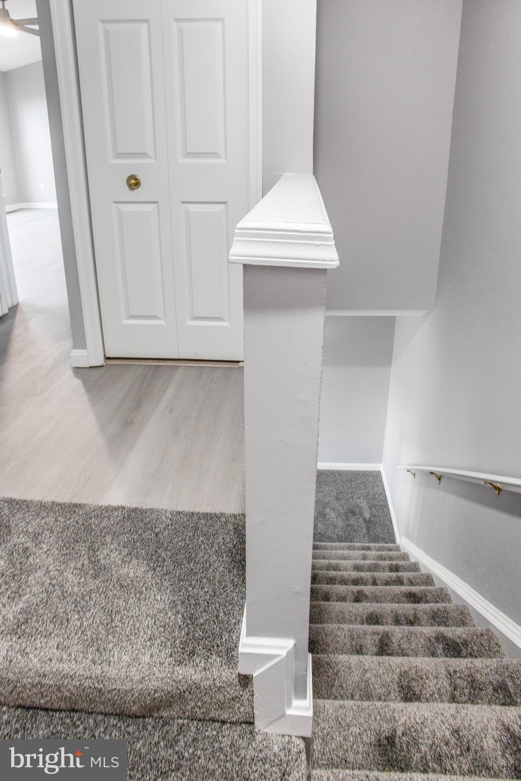 FAIR LAKES - Residential Lease