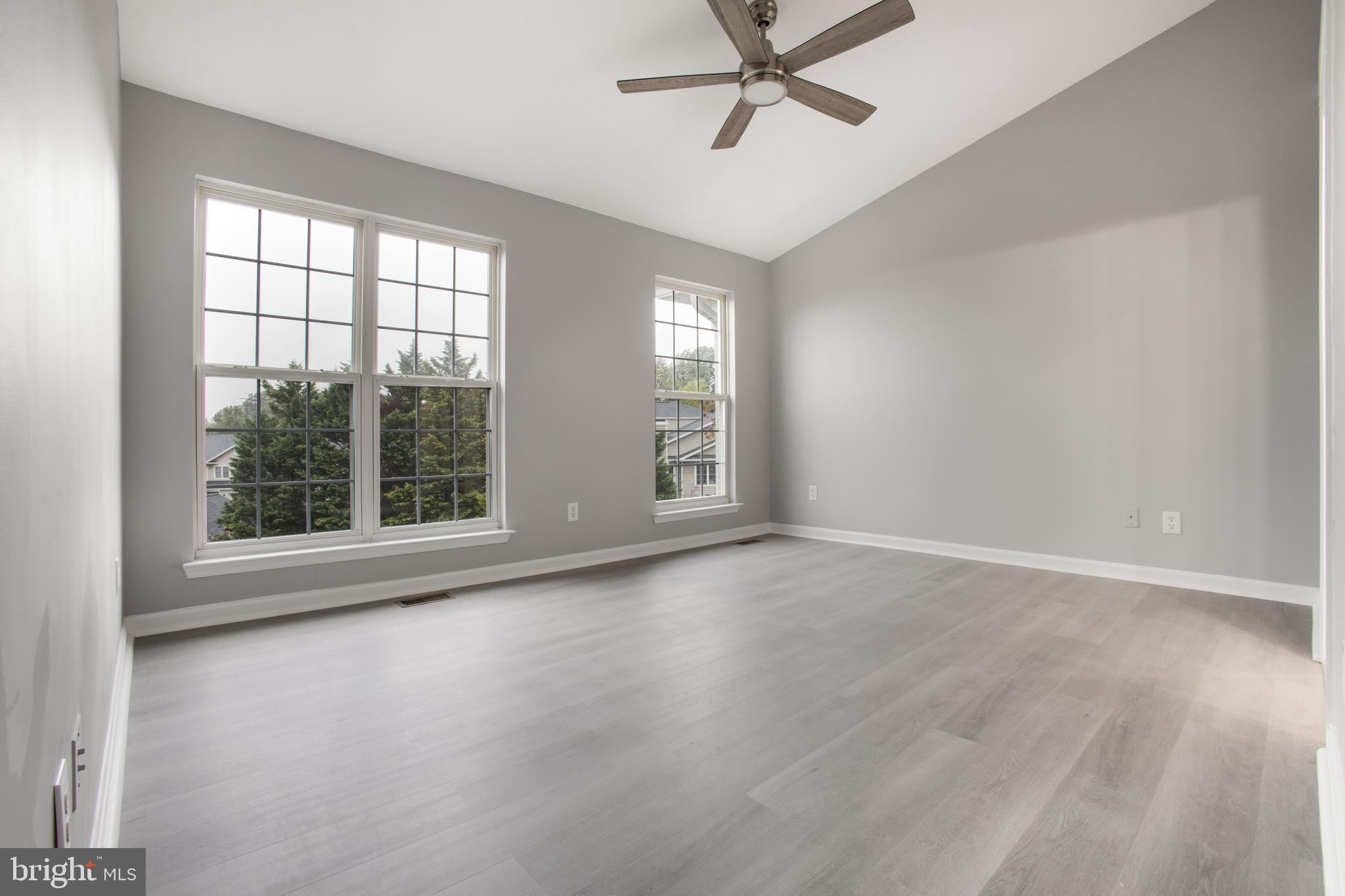 FAIR LAKES - Residential Lease