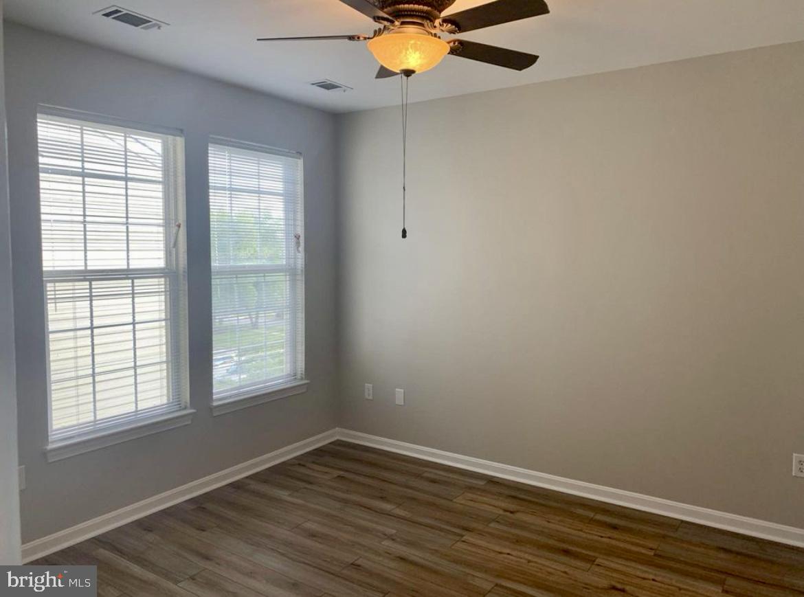 WATERSIDE - Residential Lease