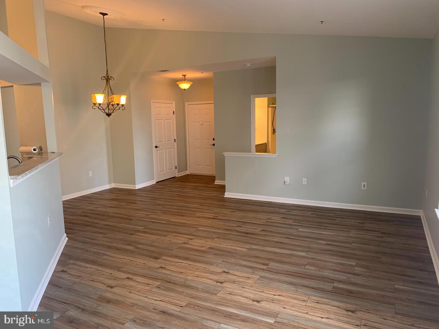 WATERSIDE - Residential Lease