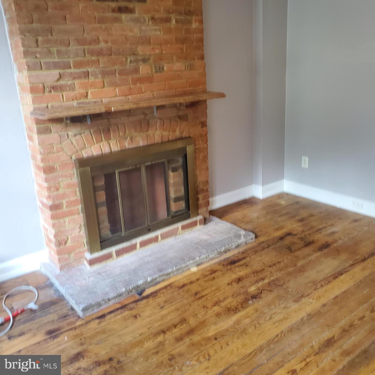 314 S LOCUST STREET