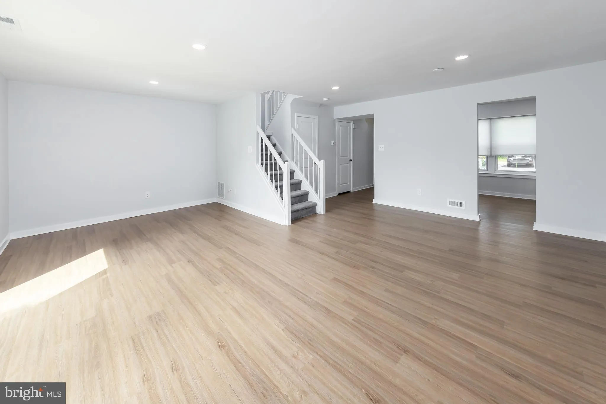 Marlton, New Jersey 08053, United States, 3 Bedrooms Bedrooms, ,3 BathroomsBathrooms,Residential,Pending,197818