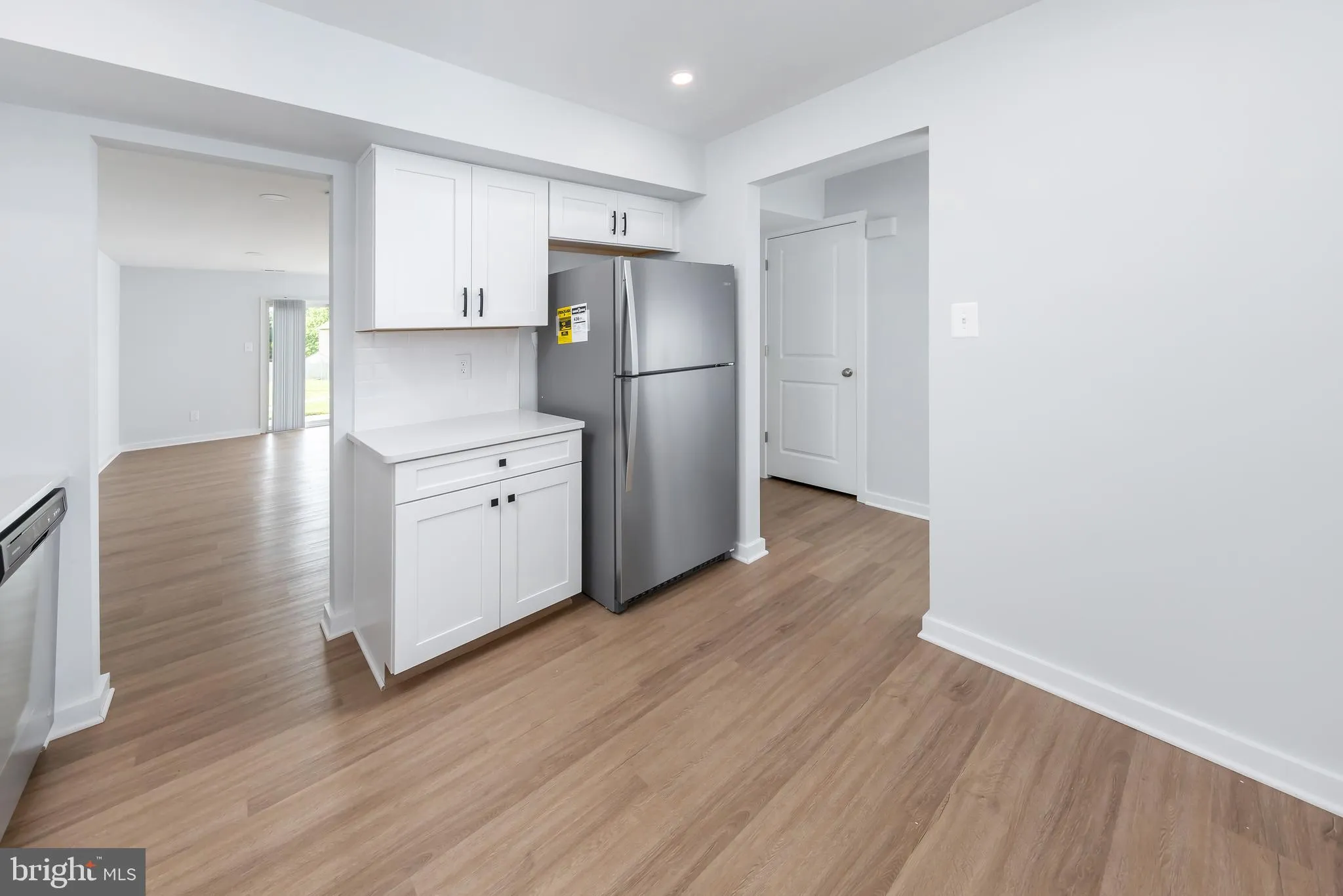 Marlton, New Jersey 08053, United States, 3 Bedrooms Bedrooms, ,3 BathroomsBathrooms,Residential,Pending,197818