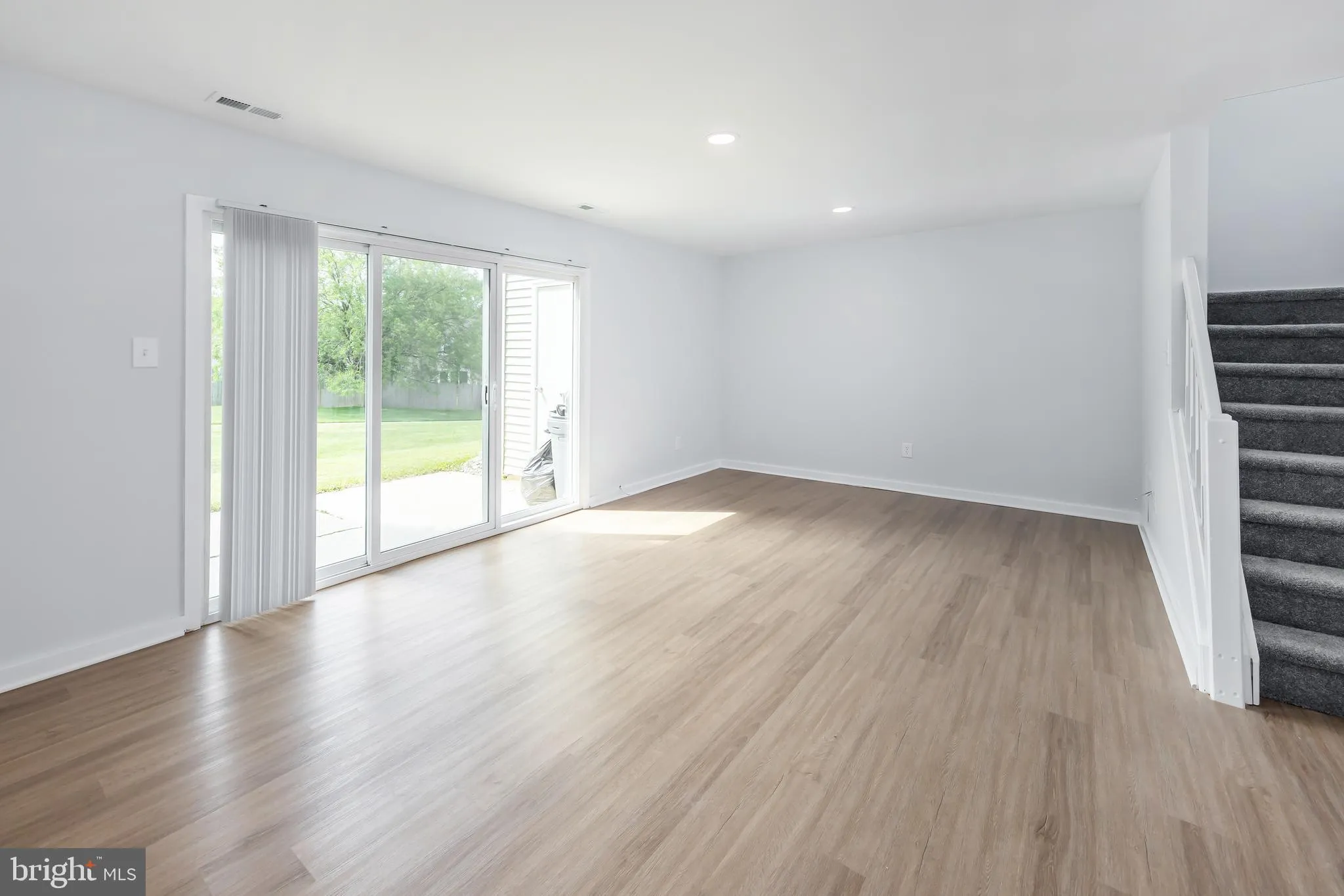 Marlton, New Jersey 08053, United States, 3 Bedrooms Bedrooms, ,3 BathroomsBathrooms,Residential,Pending,197818