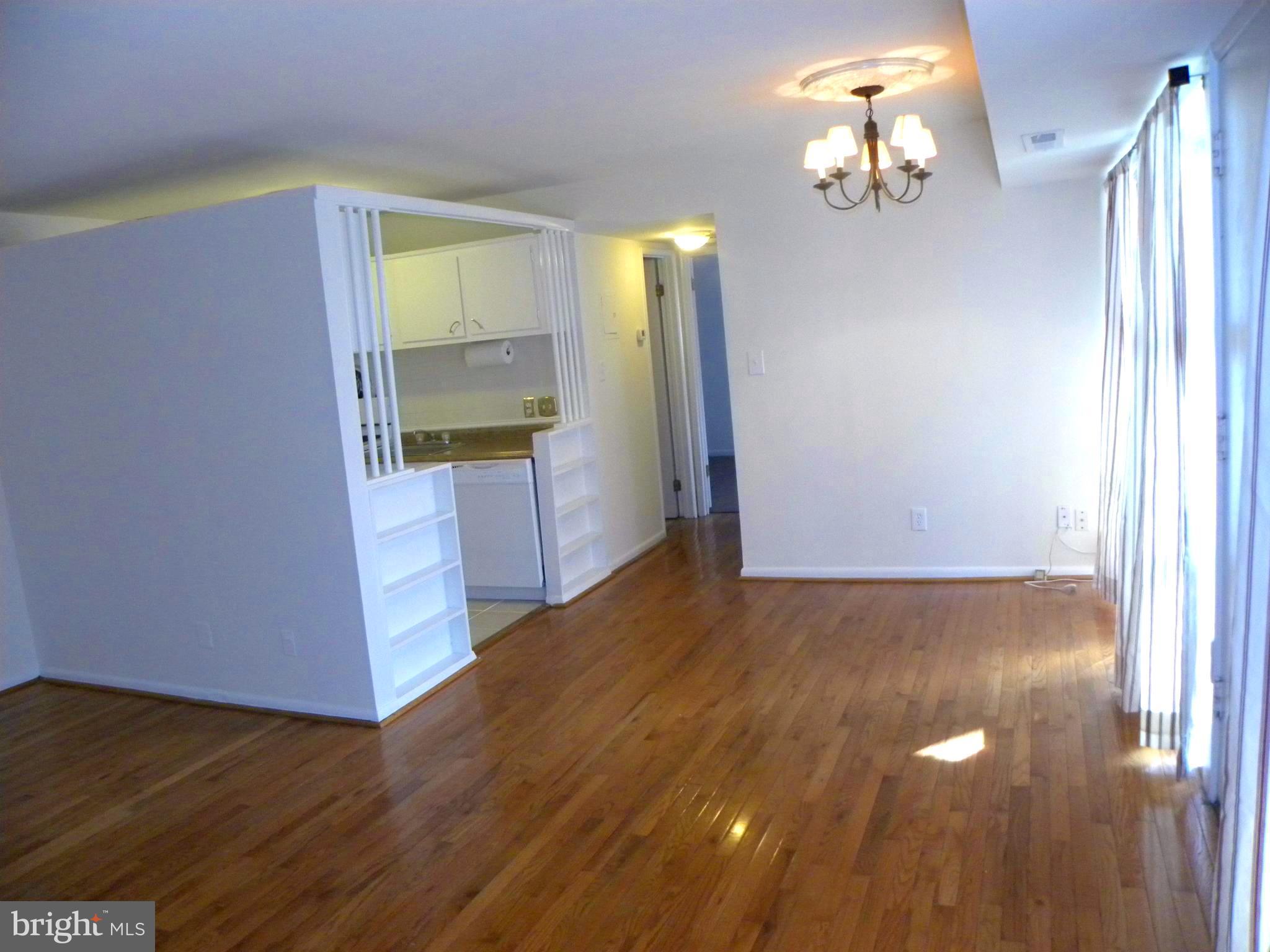 FAIRFAX HERITAGE - Residential Lease