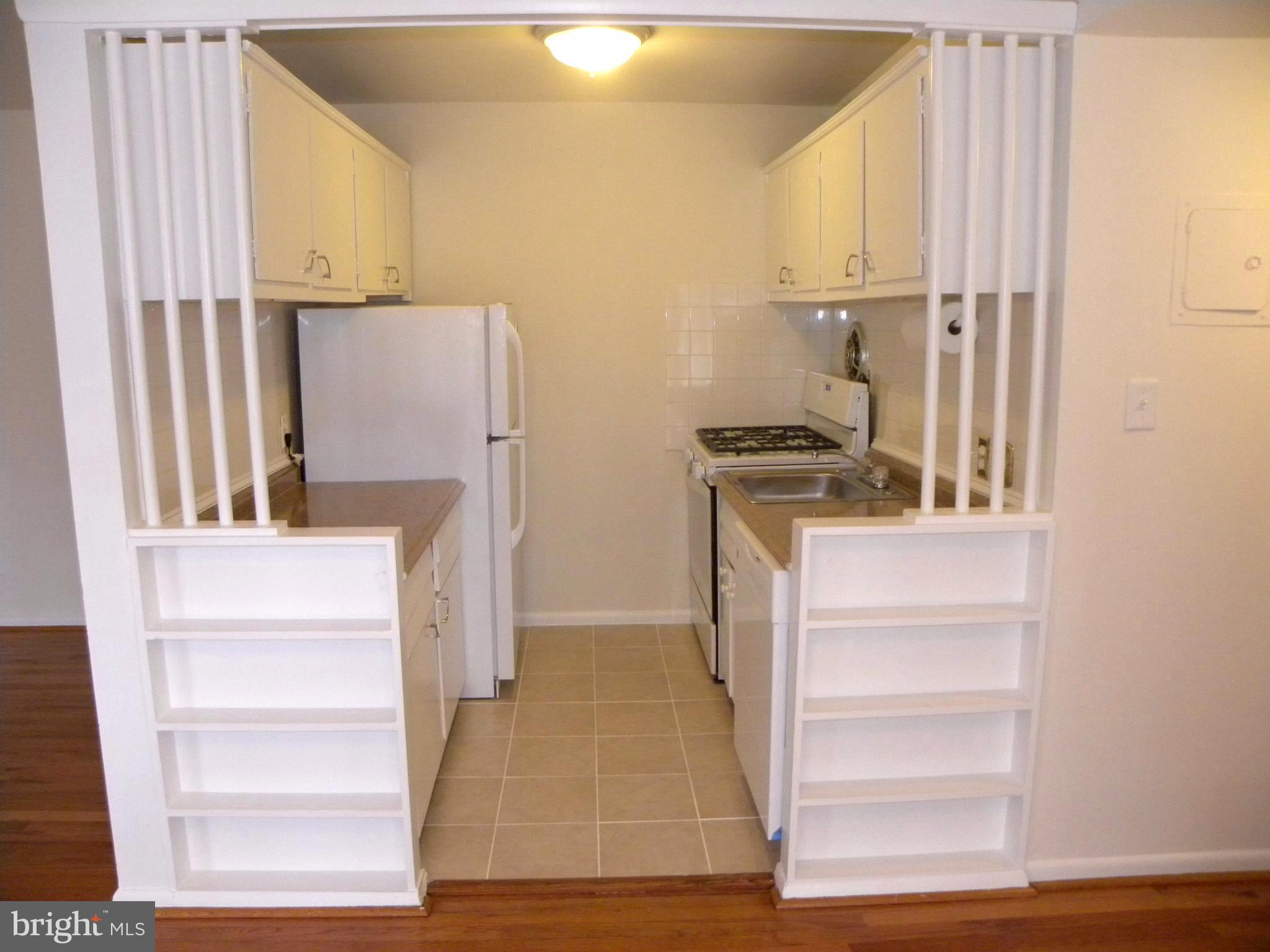 FAIRFAX HERITAGE - Residential Lease