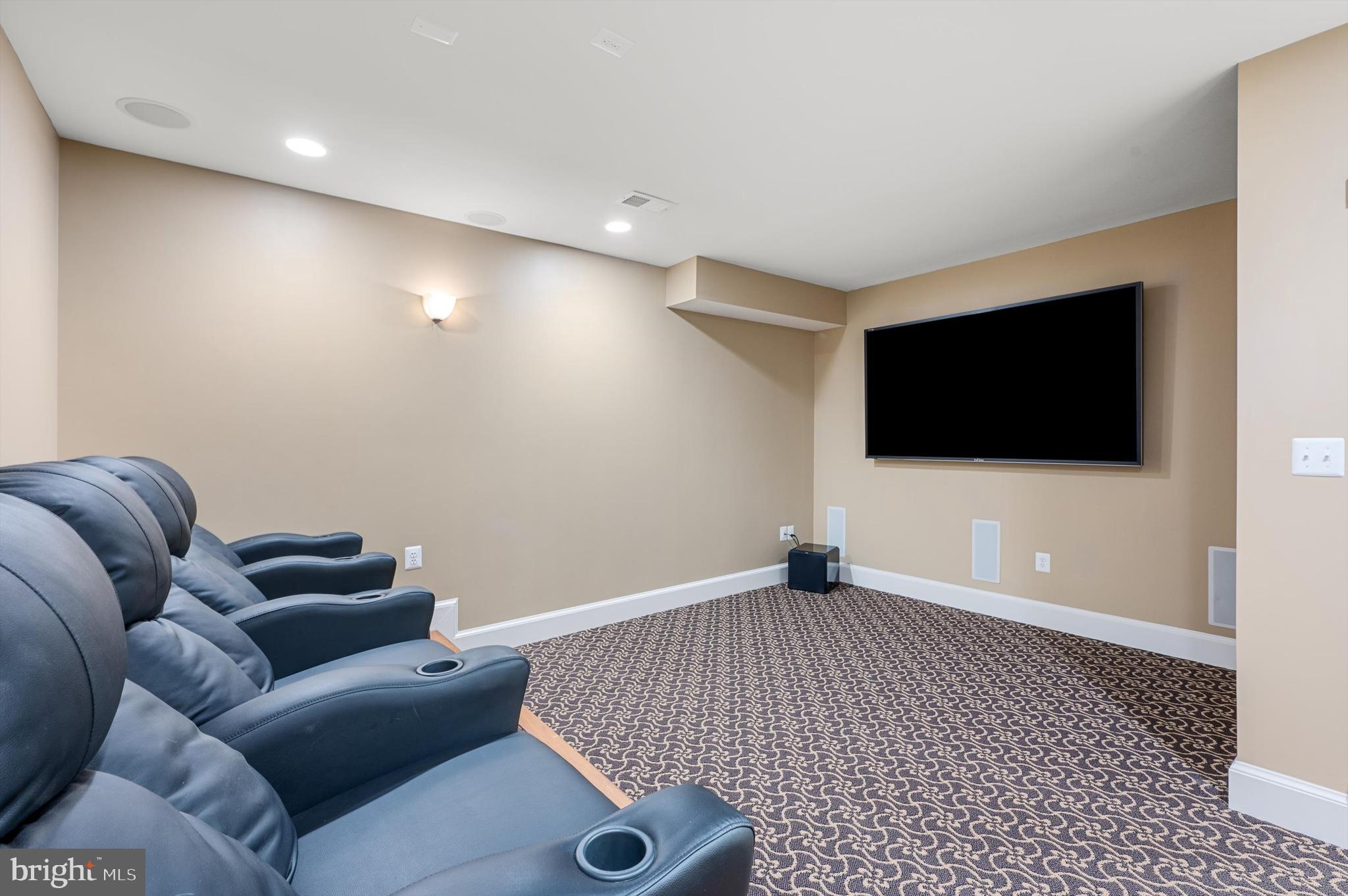 WATERFIELD HAMLET - Farm