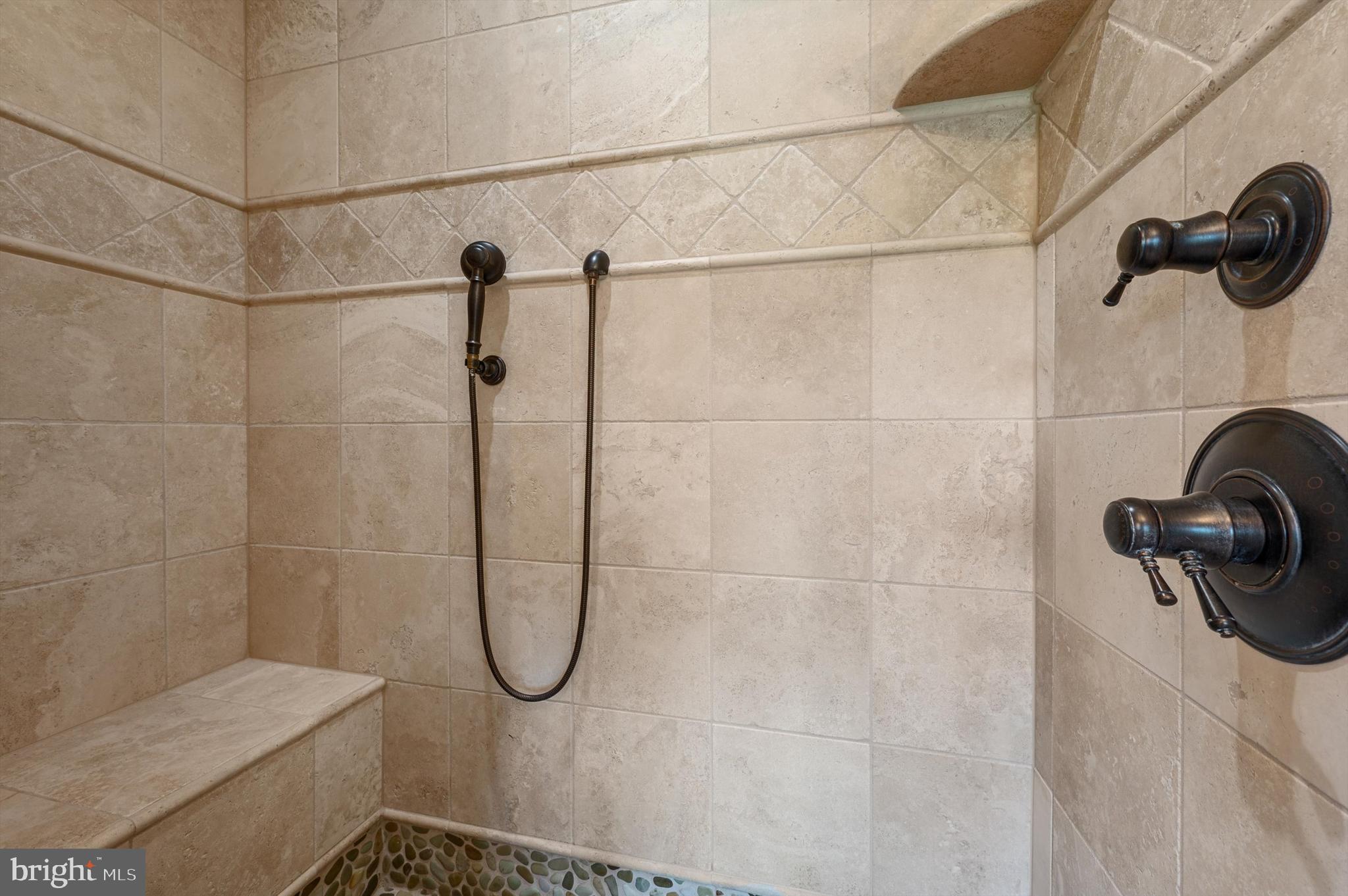 WATERFIELD HAMLET - Farm