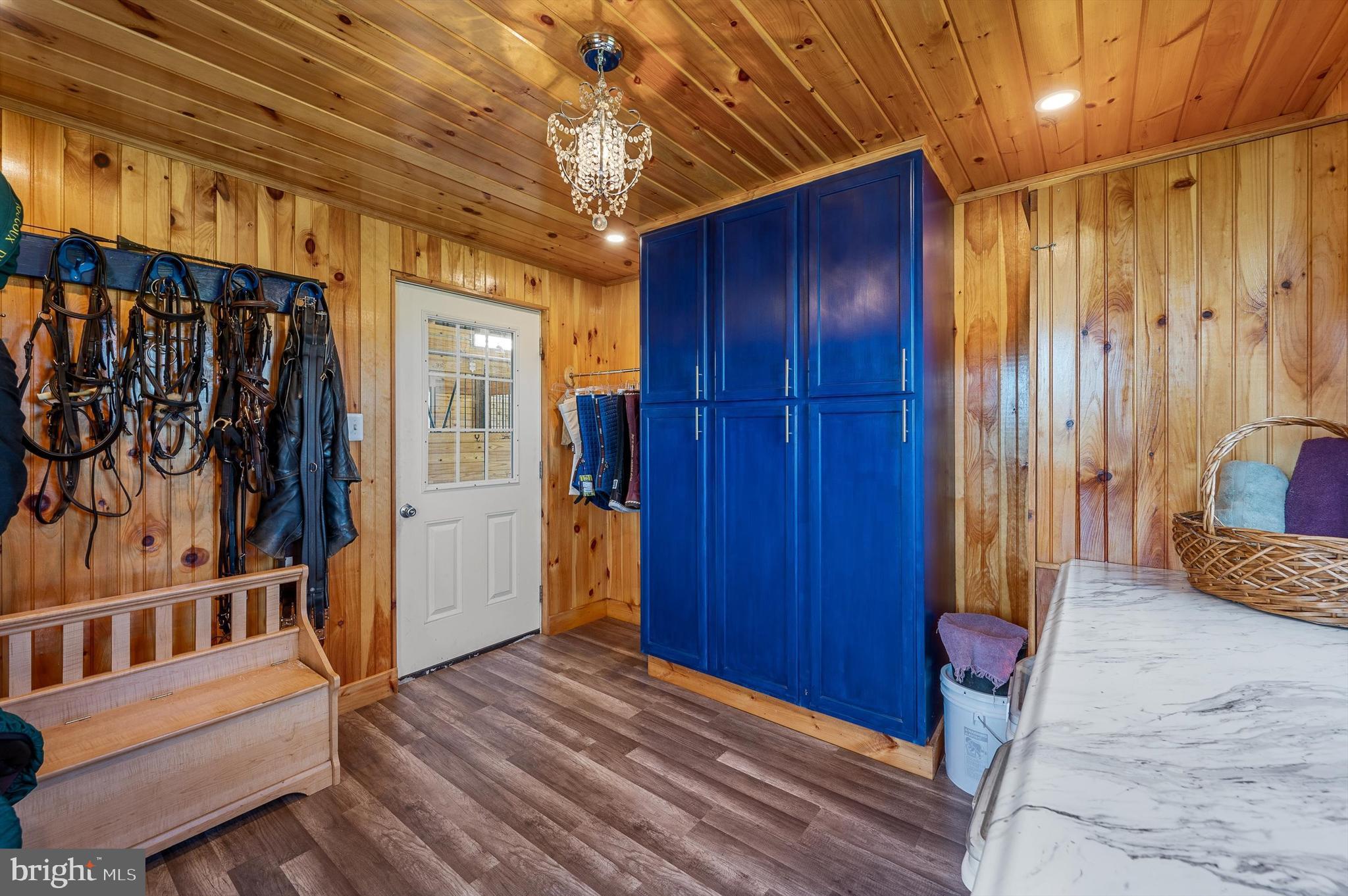 WATERFIELD HAMLET - Farm