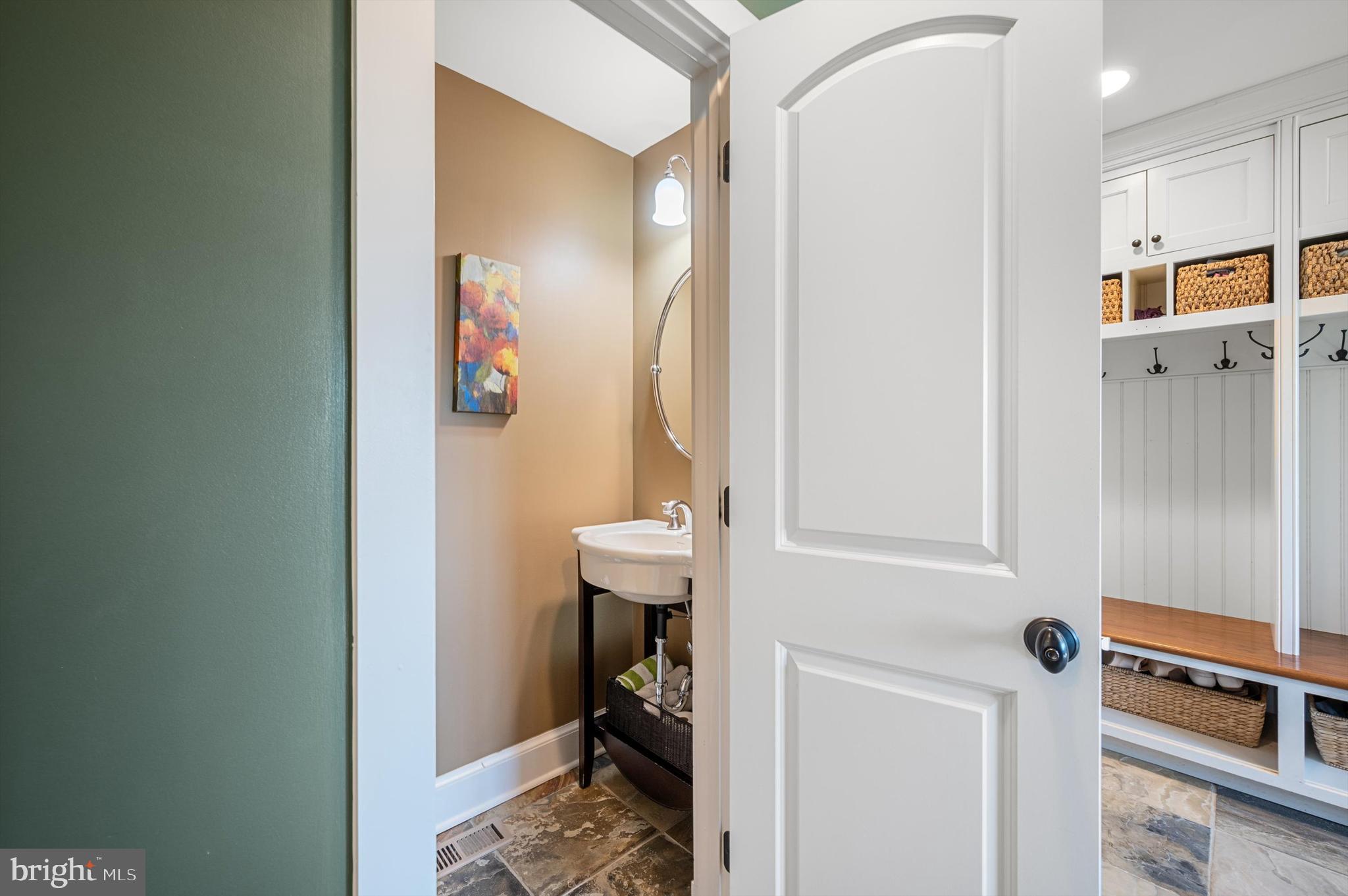 WATERFIELD HAMLET - Farm