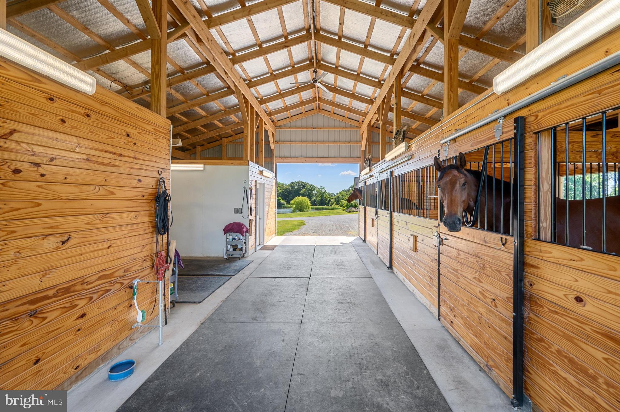 WATERFIELD HAMLET - Farm