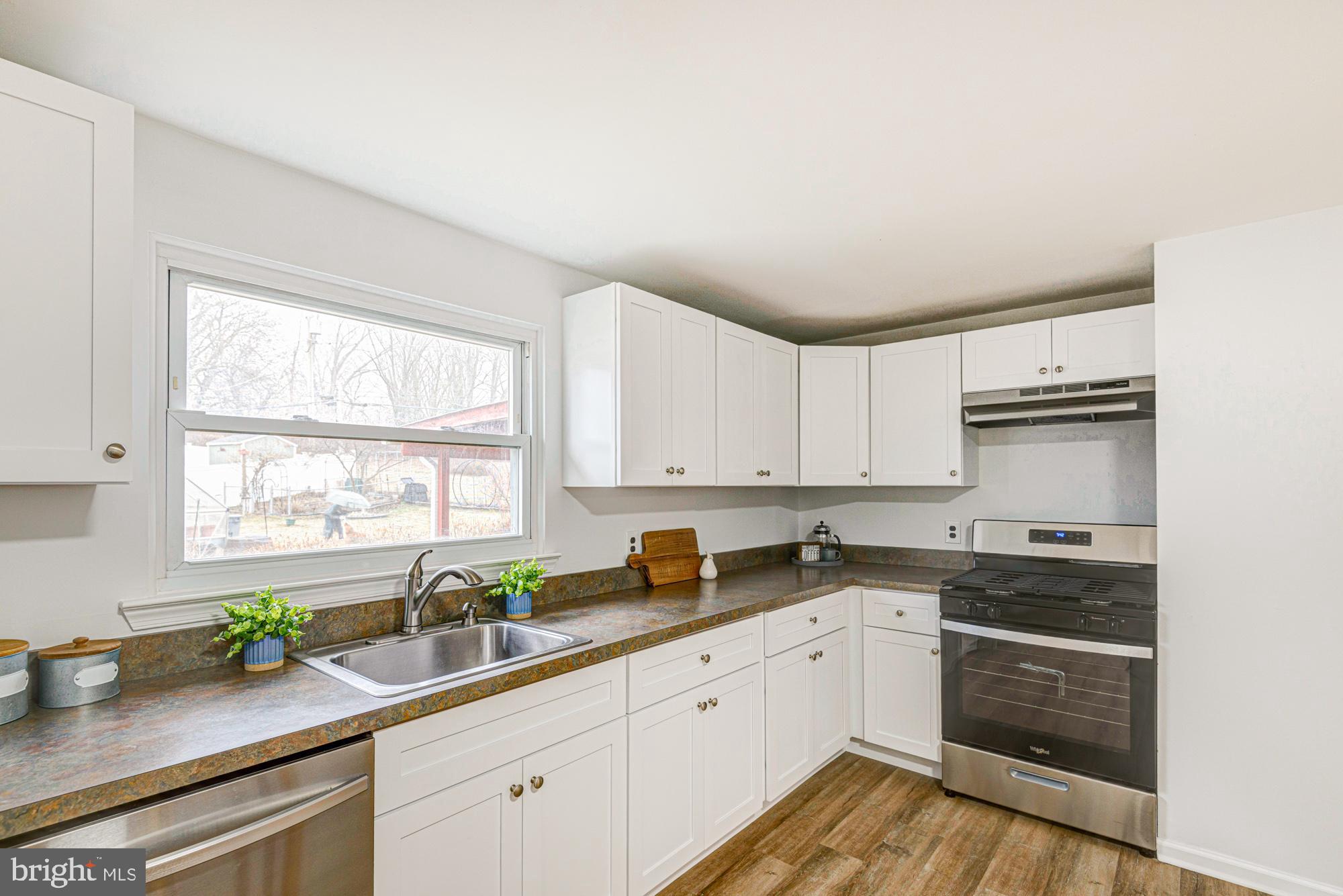 SYCAMORE GARDENS - Residential