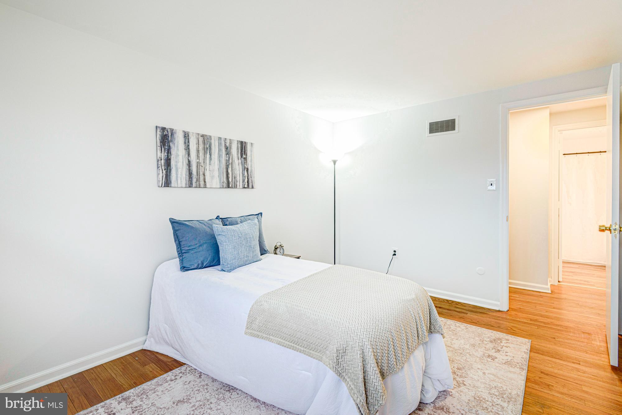 SYCAMORE GARDENS - Residential