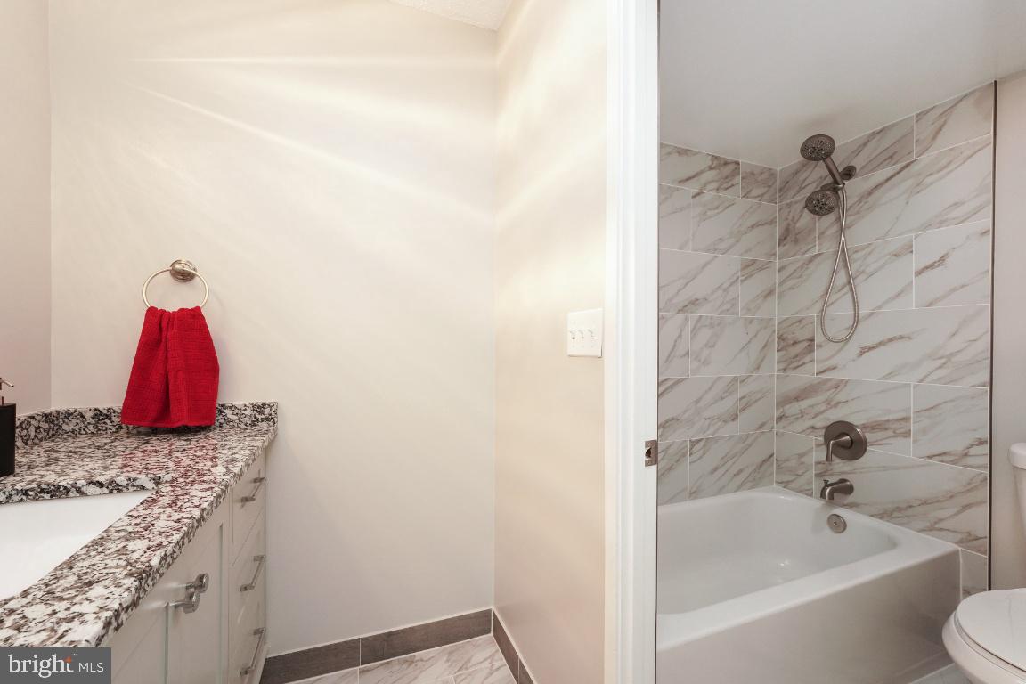 ROTONDA - Residential