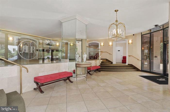 ROTONDA - Residential