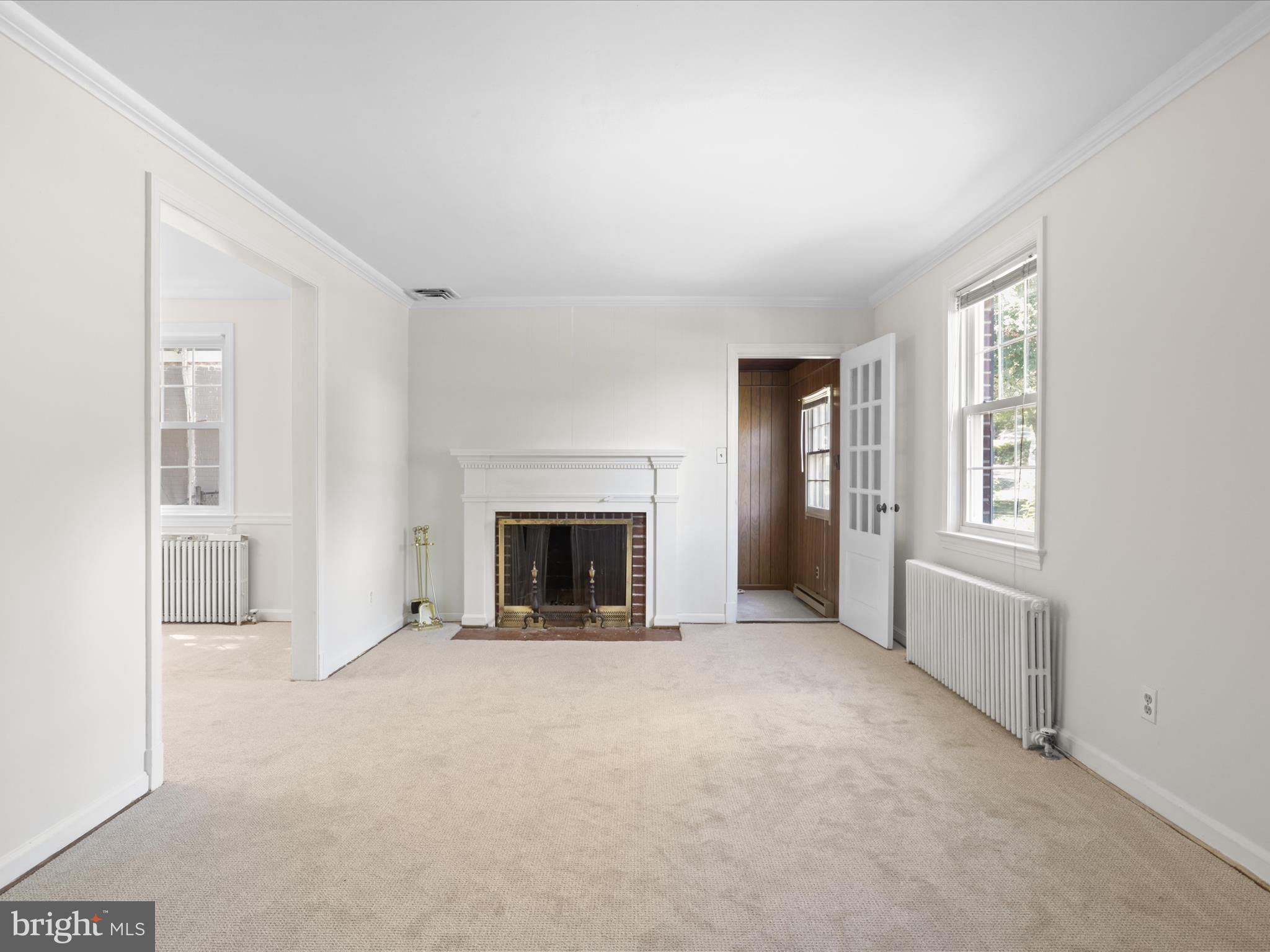 OVER LEE KNOLLS - Residential Lease