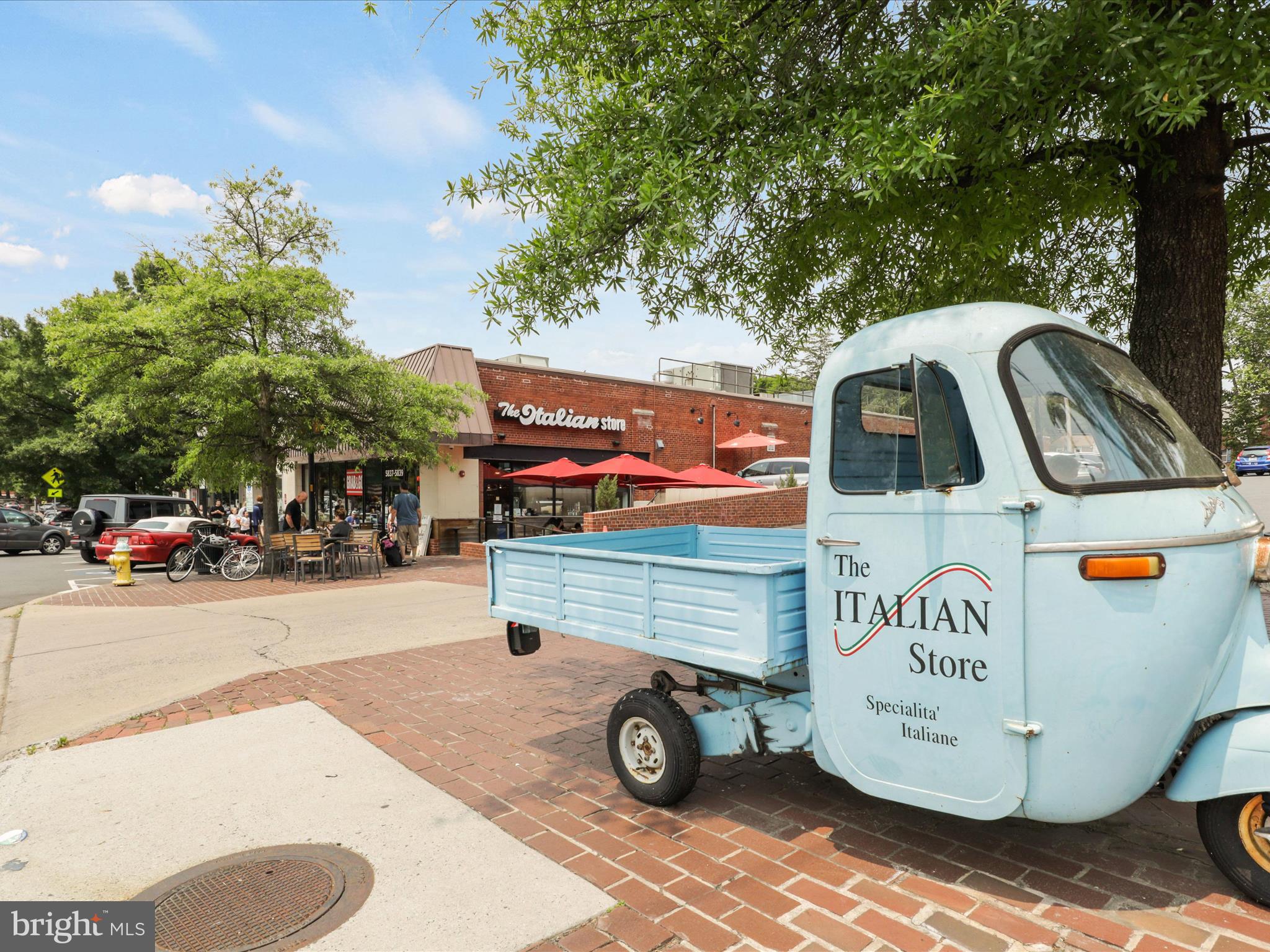 OVER LEE KNOLLS - Residential Lease