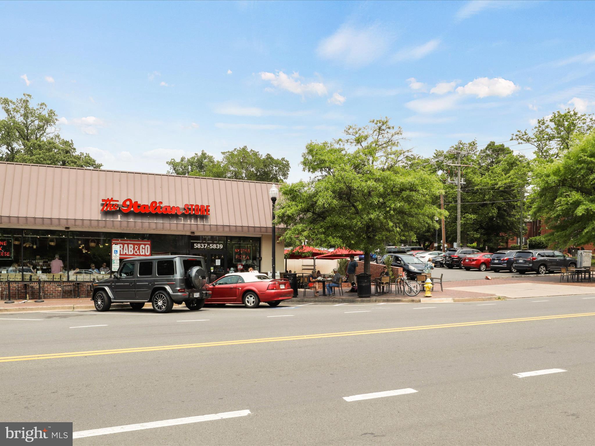 OVER LEE KNOLLS - Residential Lease