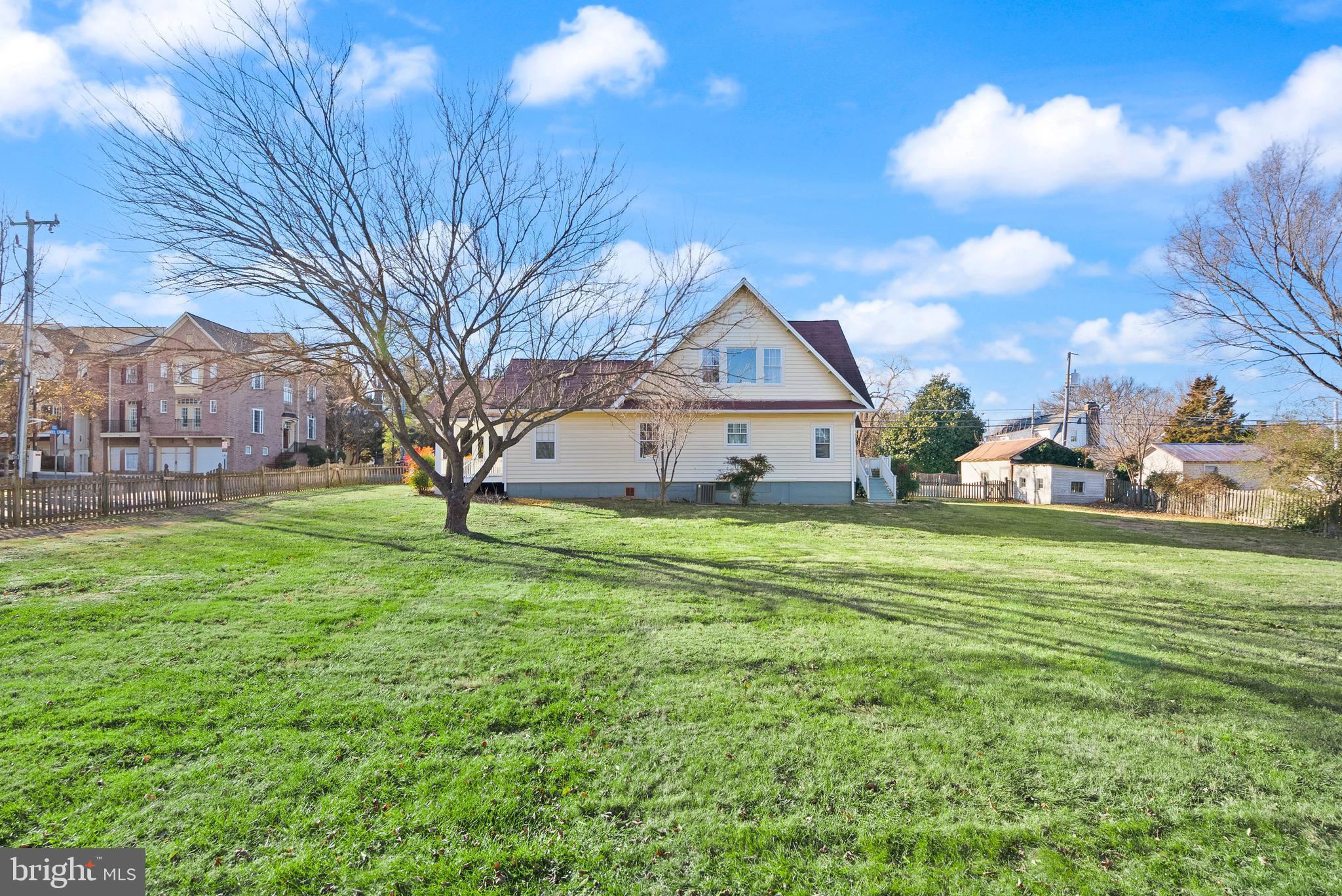 HERNDON - Residential