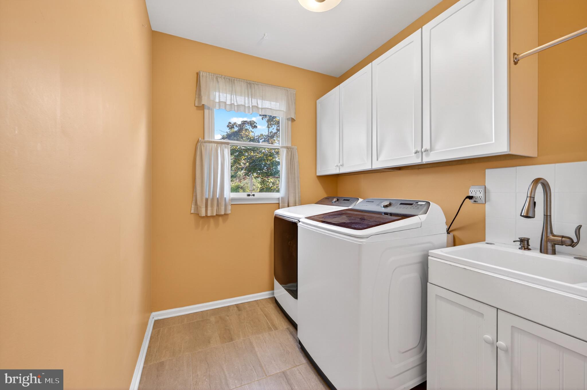 CASTLE HGTS - Residential