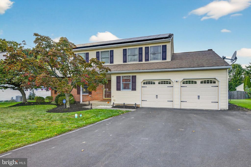 Photo of 1520 Fairgrounds Road, HATFIELD, PA 19440 (MLS # PAMC2157620)