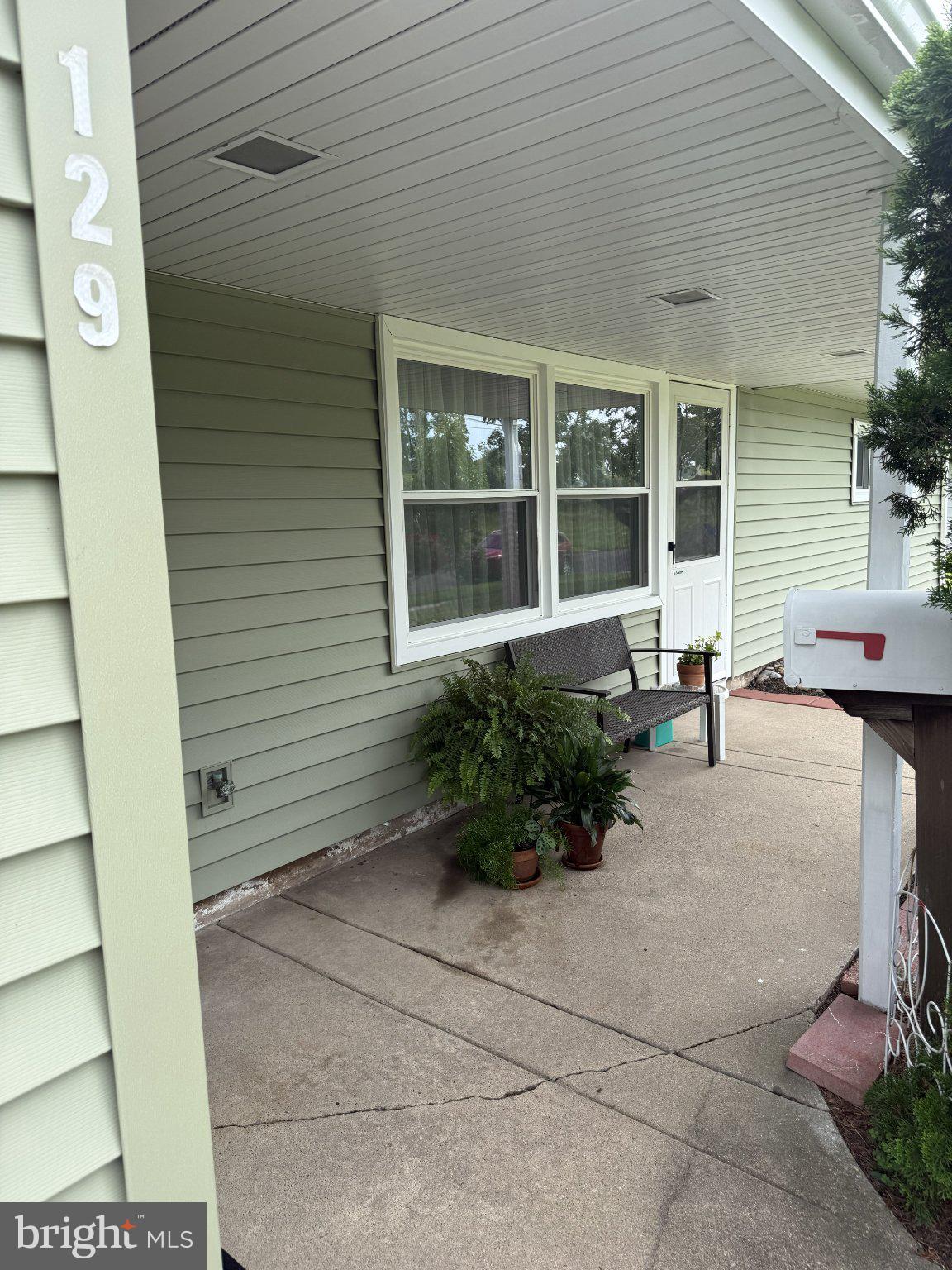129 DOGWOOD DRIVE