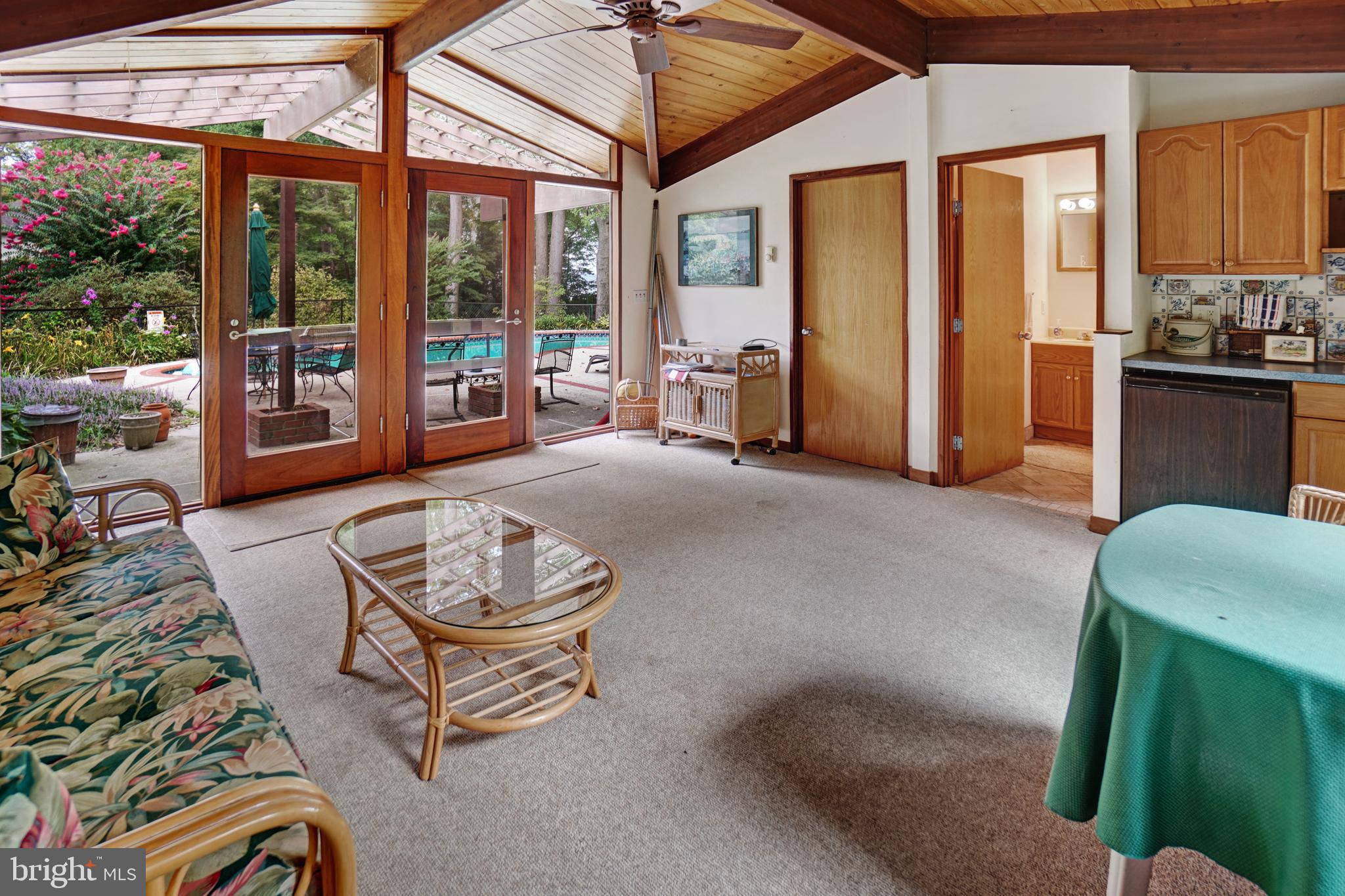 SEVERNSIDE - Residential