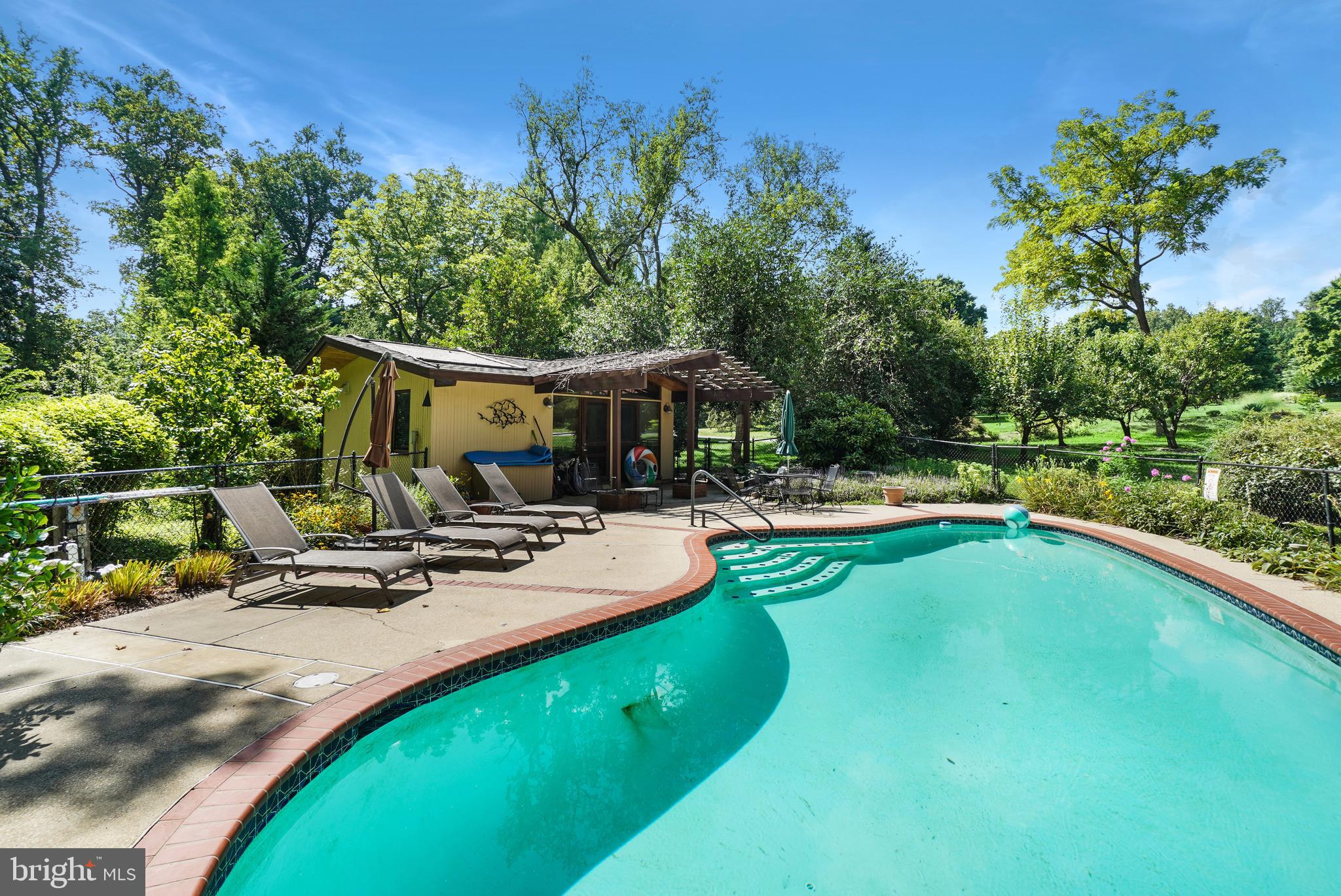 SEVERNSIDE - Residential