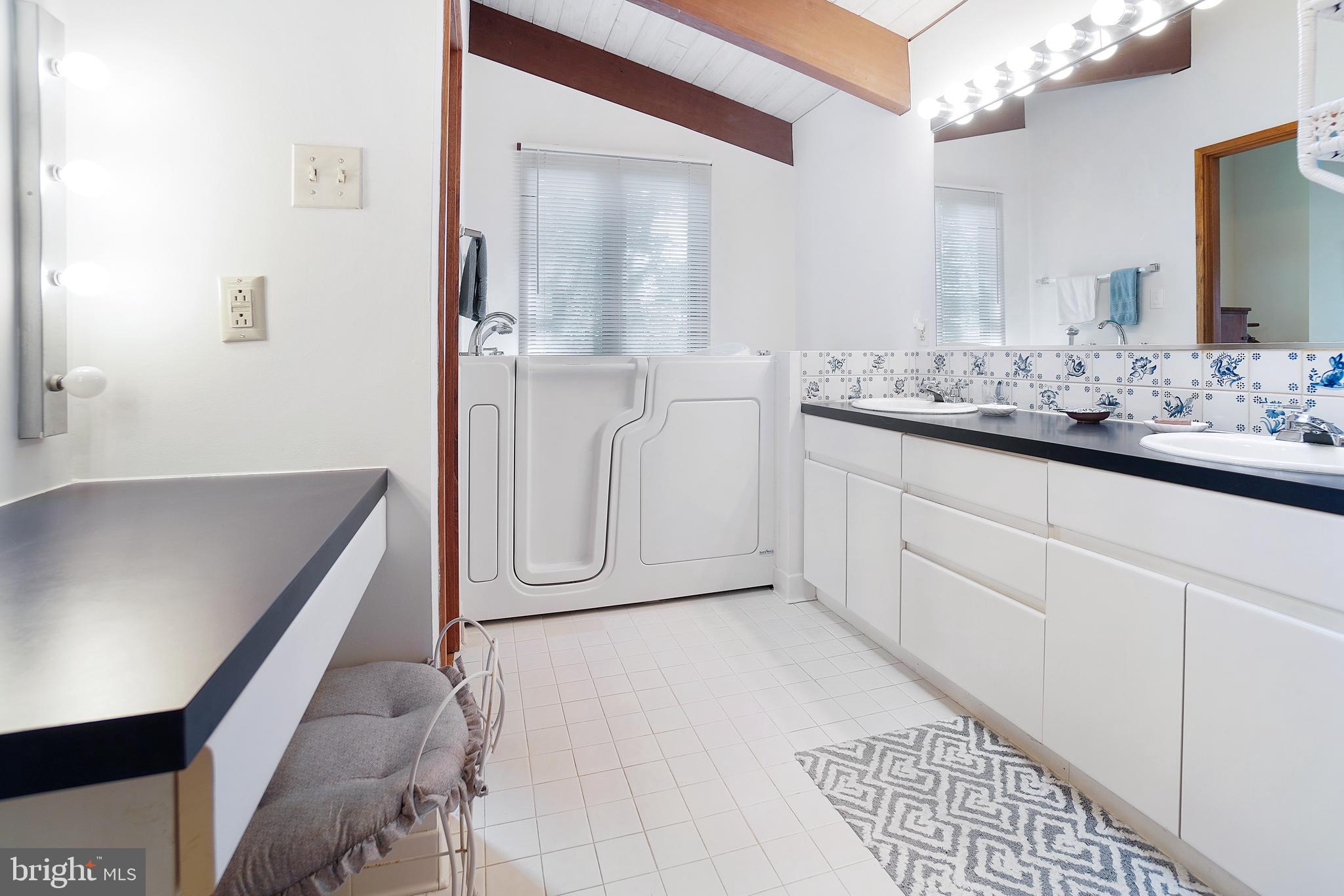 SEVERNSIDE - Residential