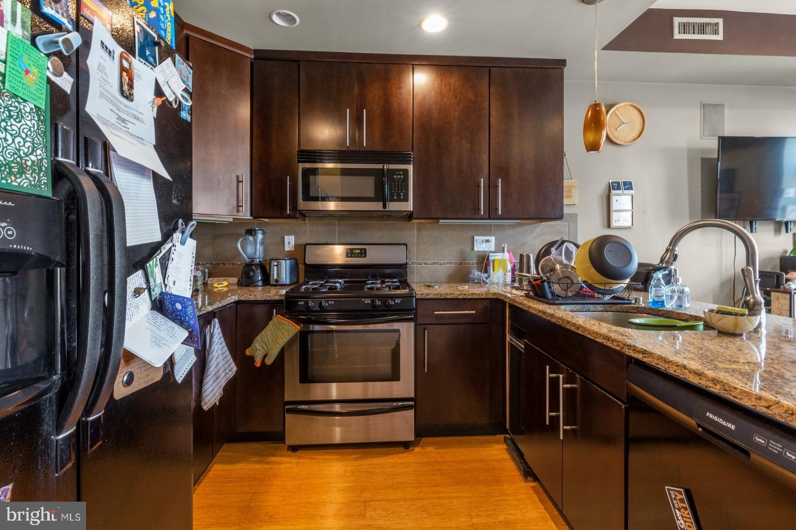 NORTHERN LIBERTIES - Residential Lease