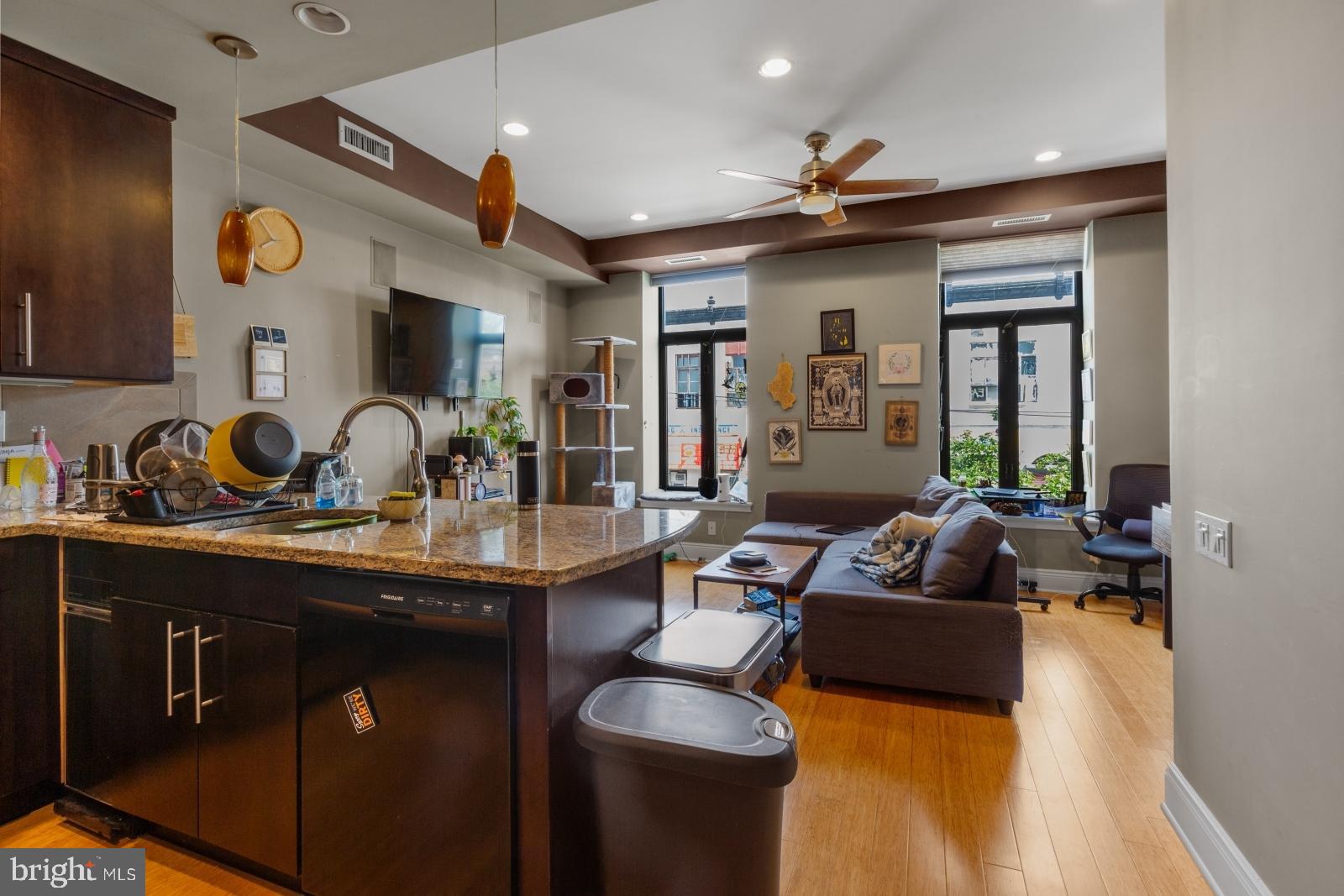 NORTHERN LIBERTIES - Residential Lease