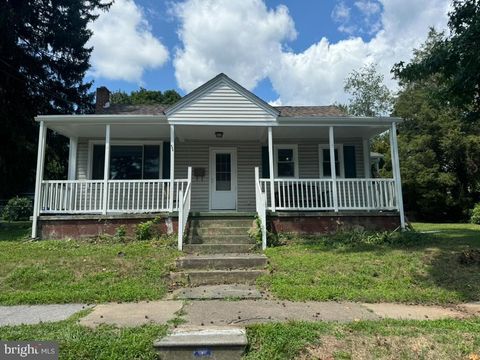 Photo for 805 N HIGH STREET