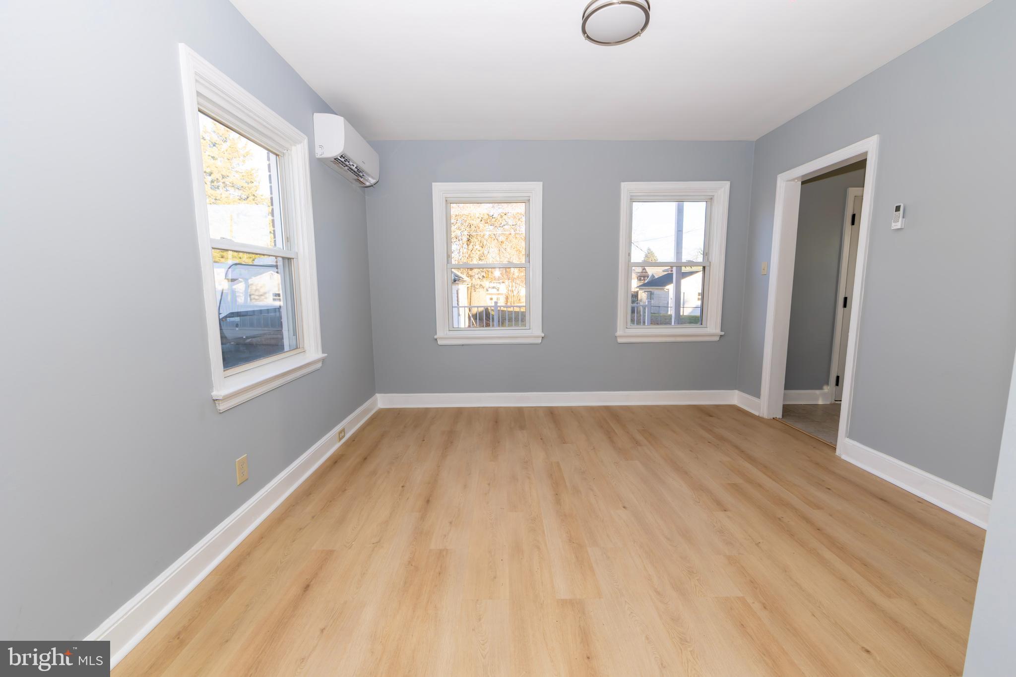 FRIENDSHIP PARK - Residential