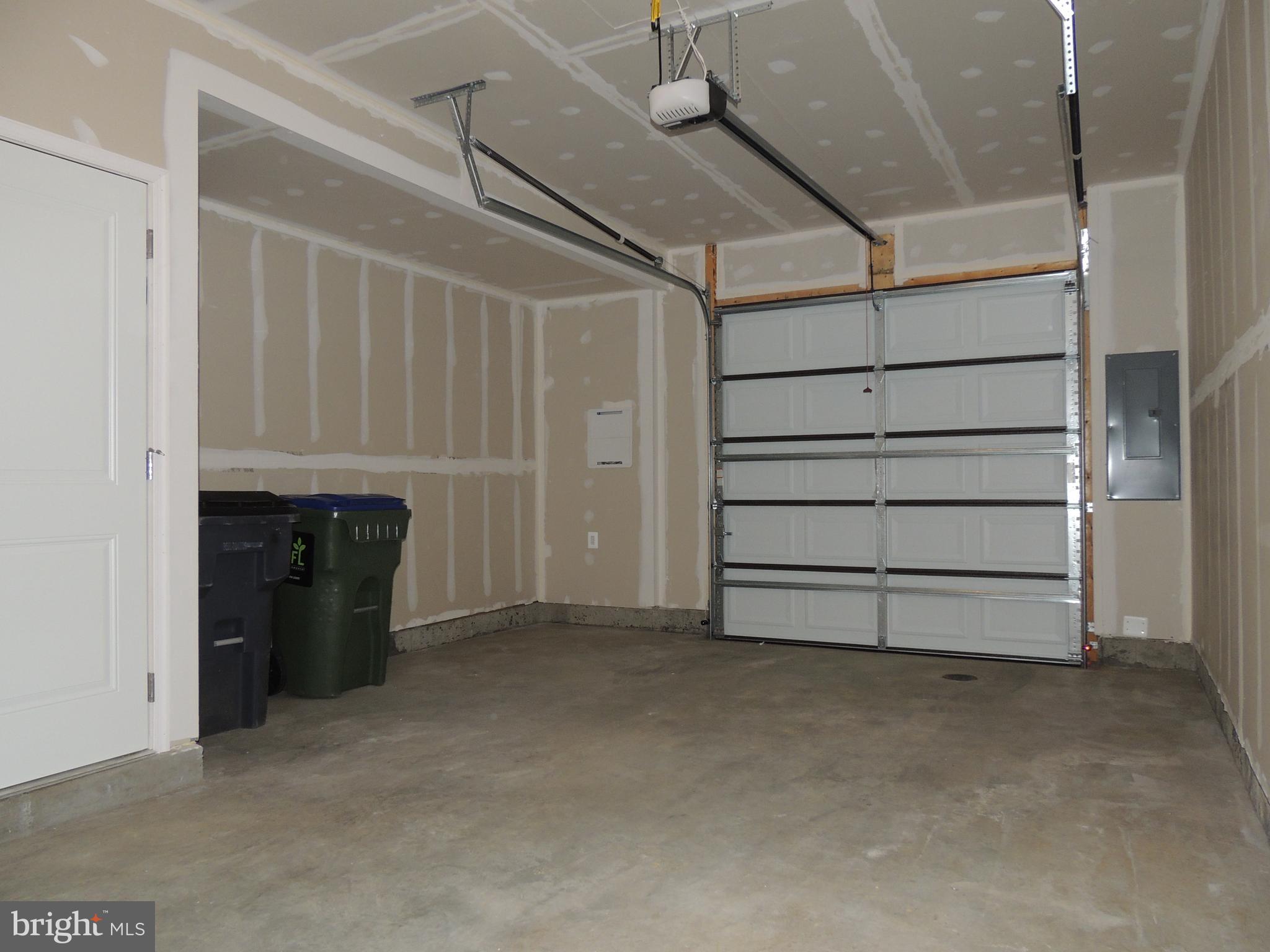 FREDERICKSBURG - Residential