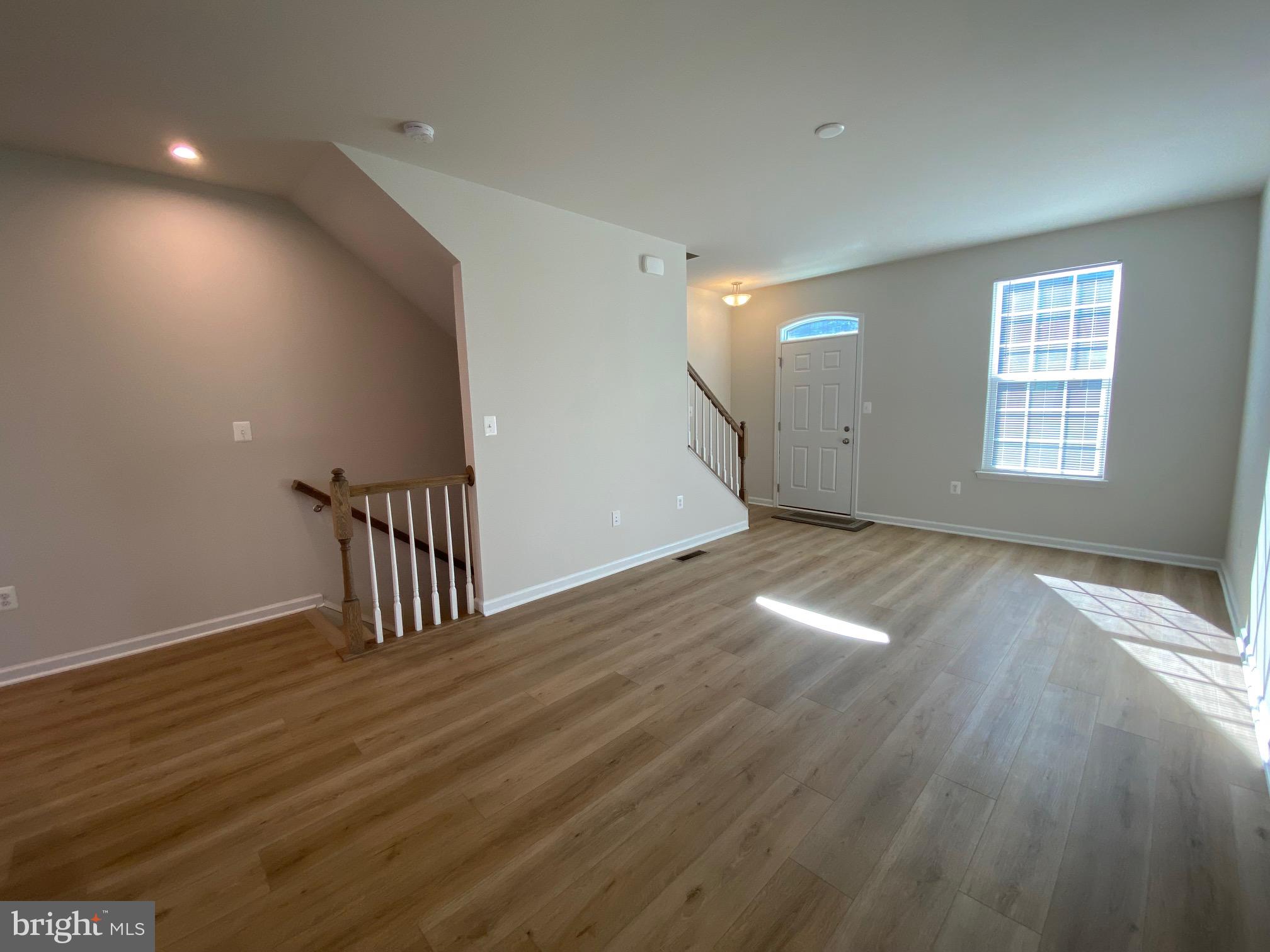 FREDERICKSBURG - Residential