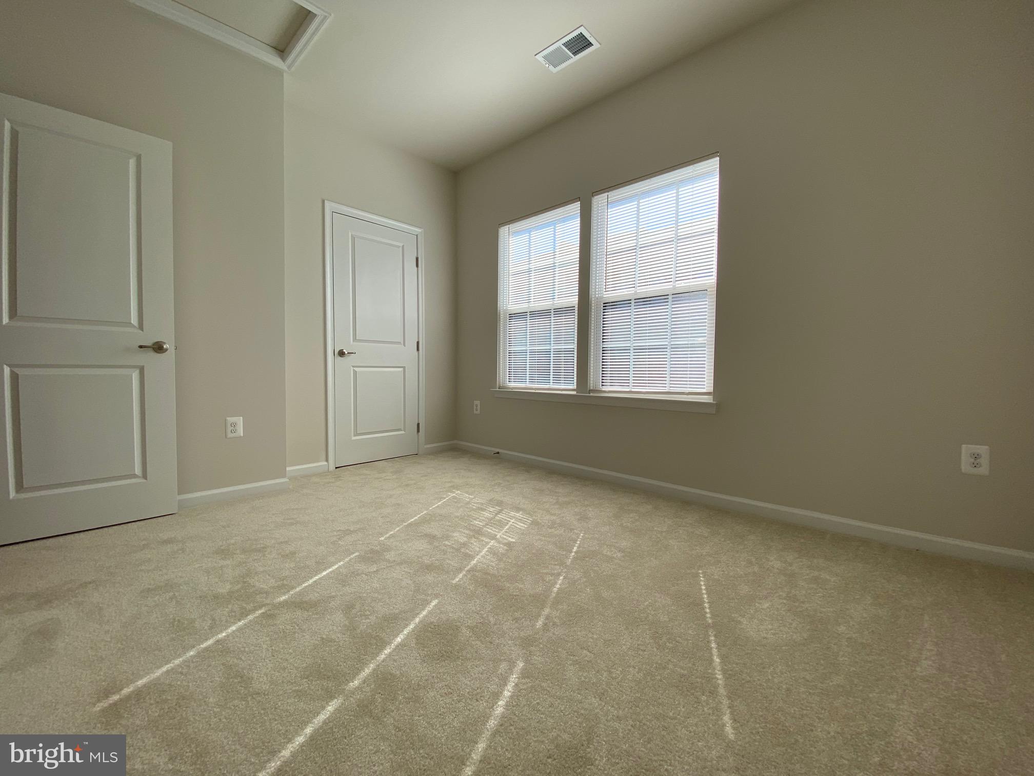 FREDERICKSBURG - Residential