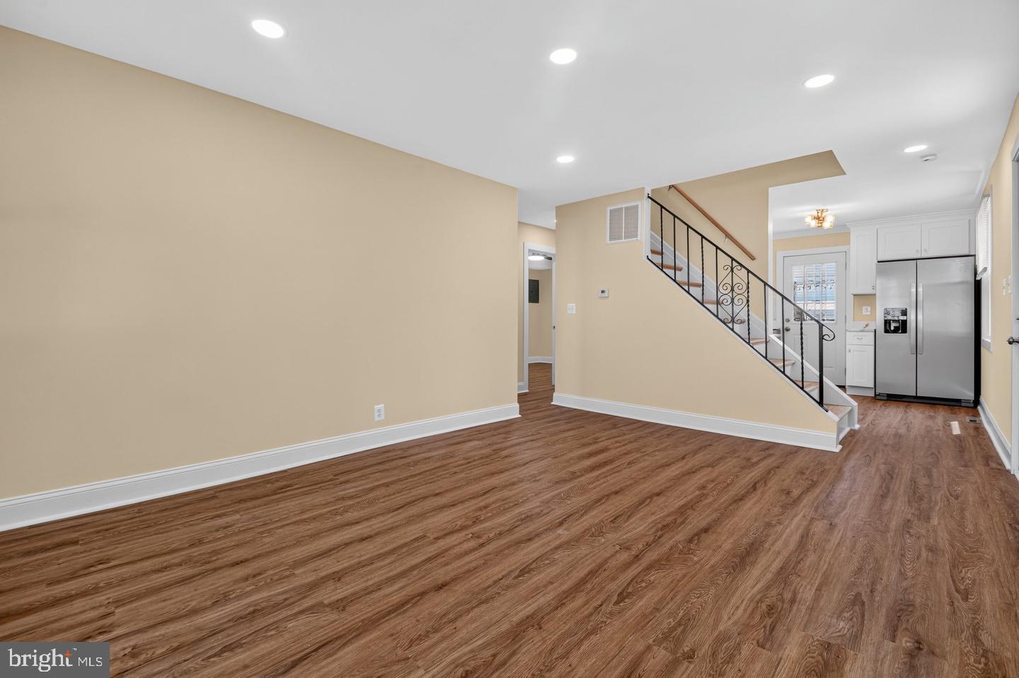 3439 COURT WAY