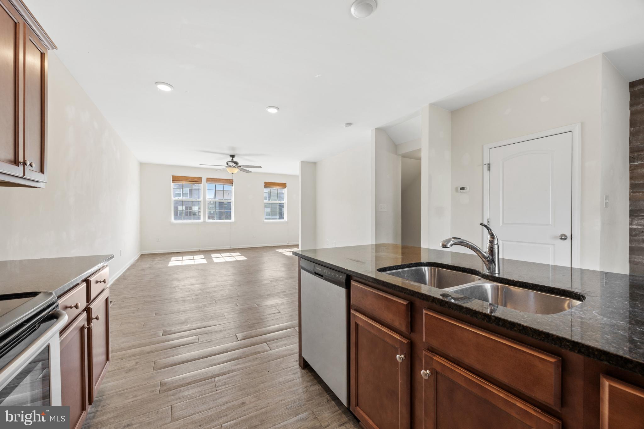 BERKELEY RIDGE - Residential