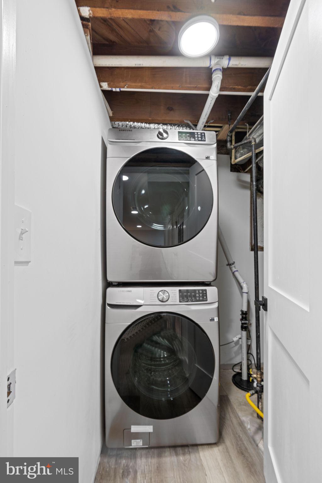 LYNHAVEN - Residential