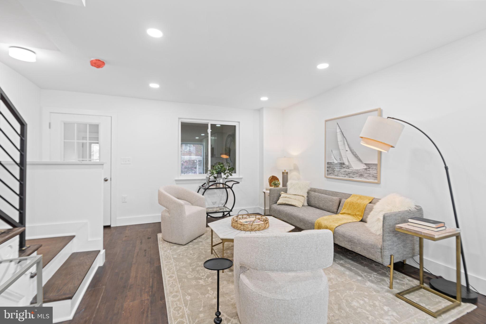 LYNHAVEN - Residential