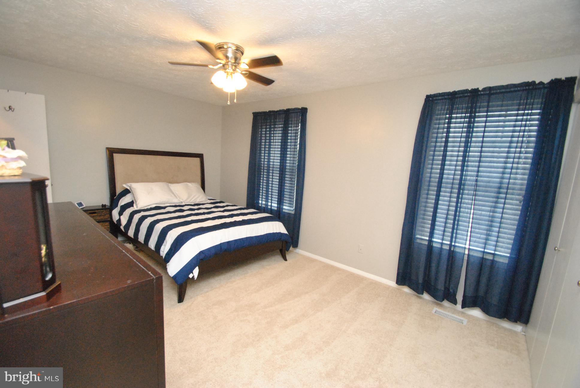 OAKHURST - Residential