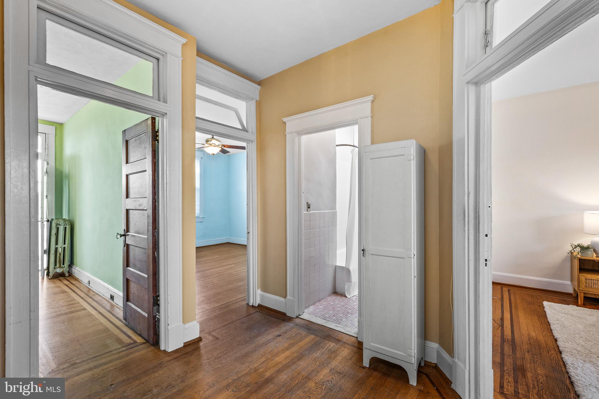 CHARLES VILLAGE - Residential