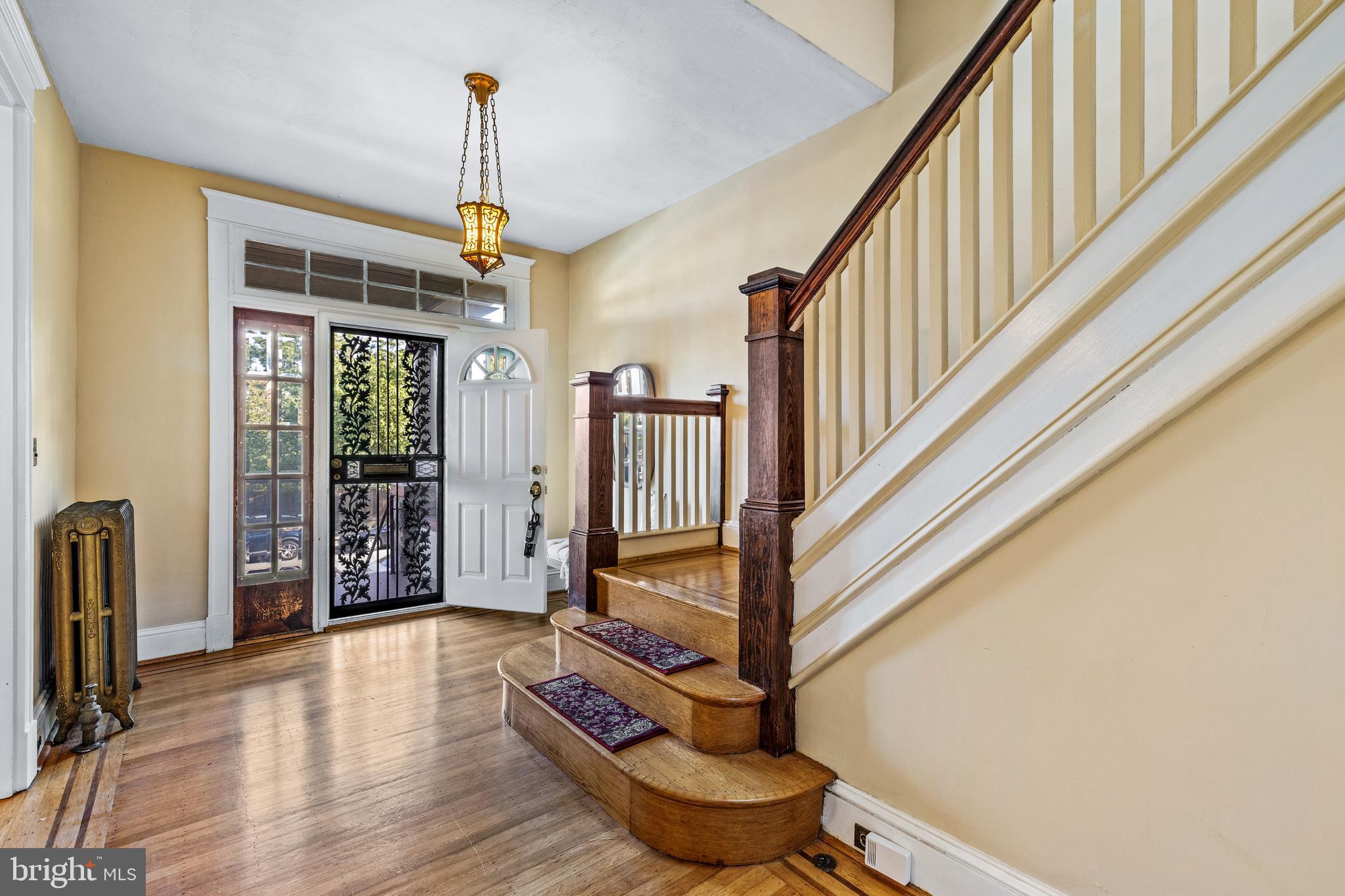 CHARLES VILLAGE - Residential