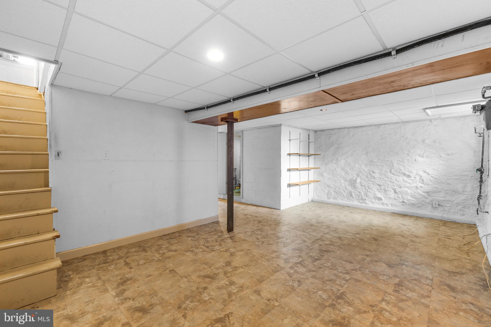 CHARLES VILLAGE - Residential