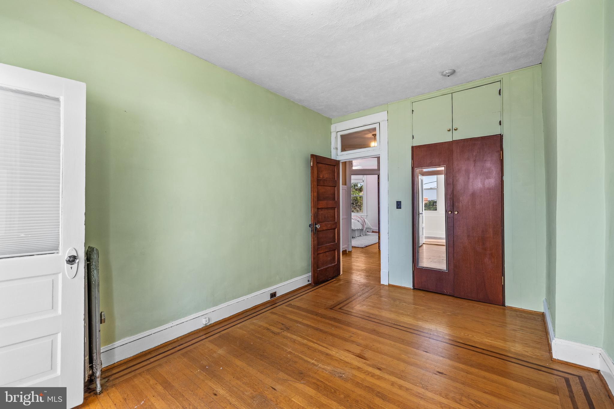 CHARLES VILLAGE - Residential