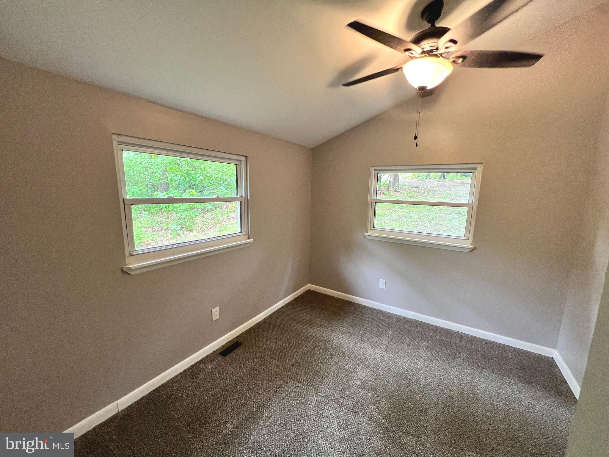 GLENWOOD FOREST - Residential