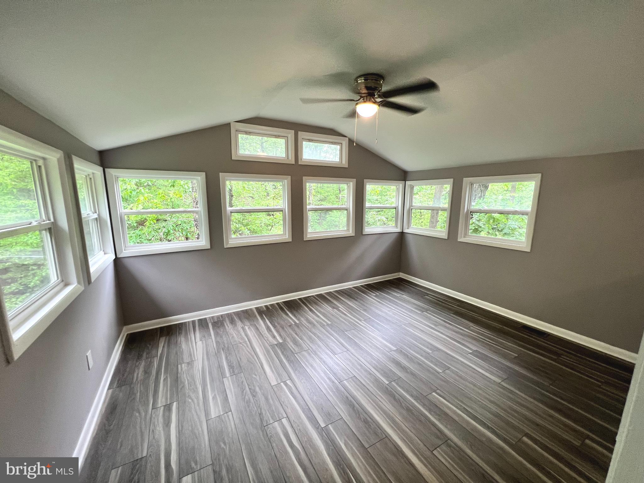 GLENWOOD FOREST - Residential