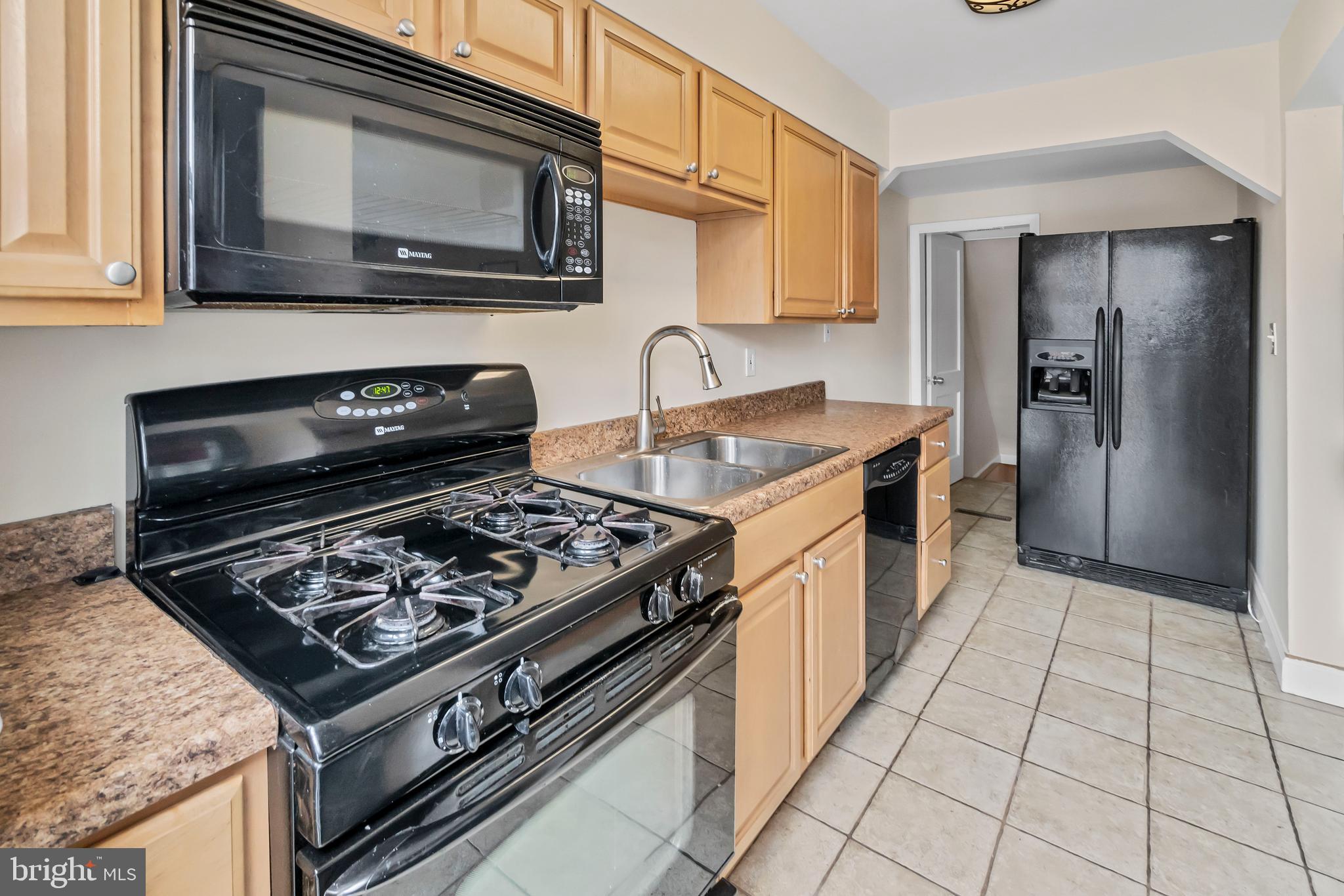 NORTH POINT VILLAGE - Residential