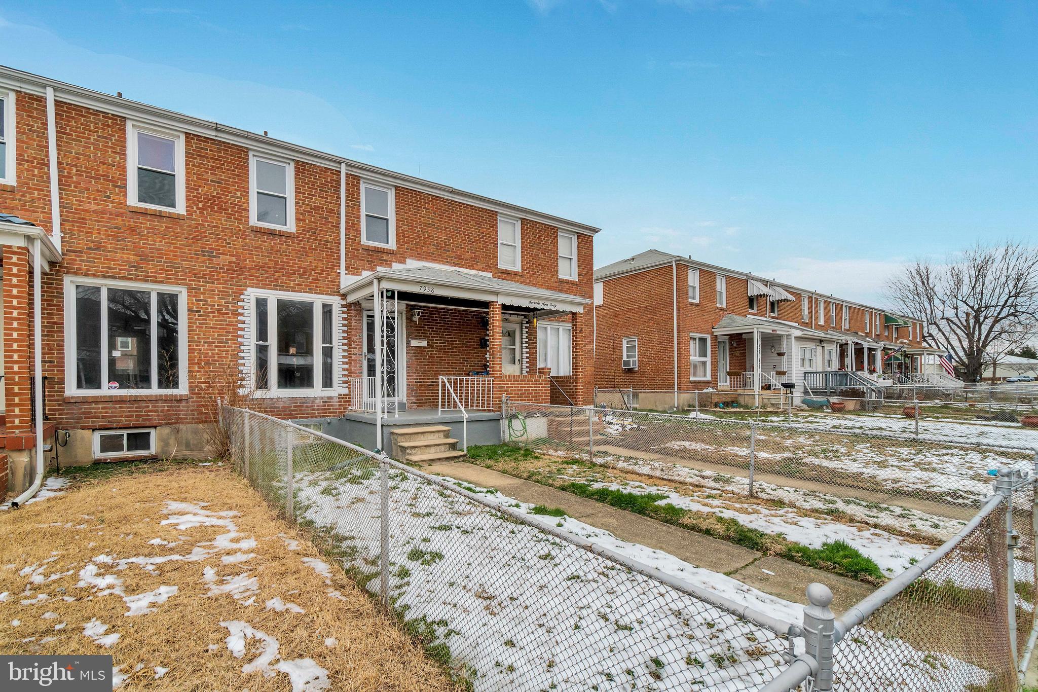 NORTH POINT VILLAGE - Residential