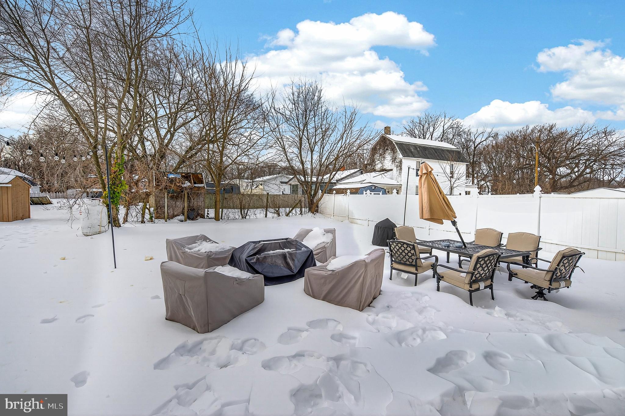 EDGEMERE/SPARROWS POINT - Residential